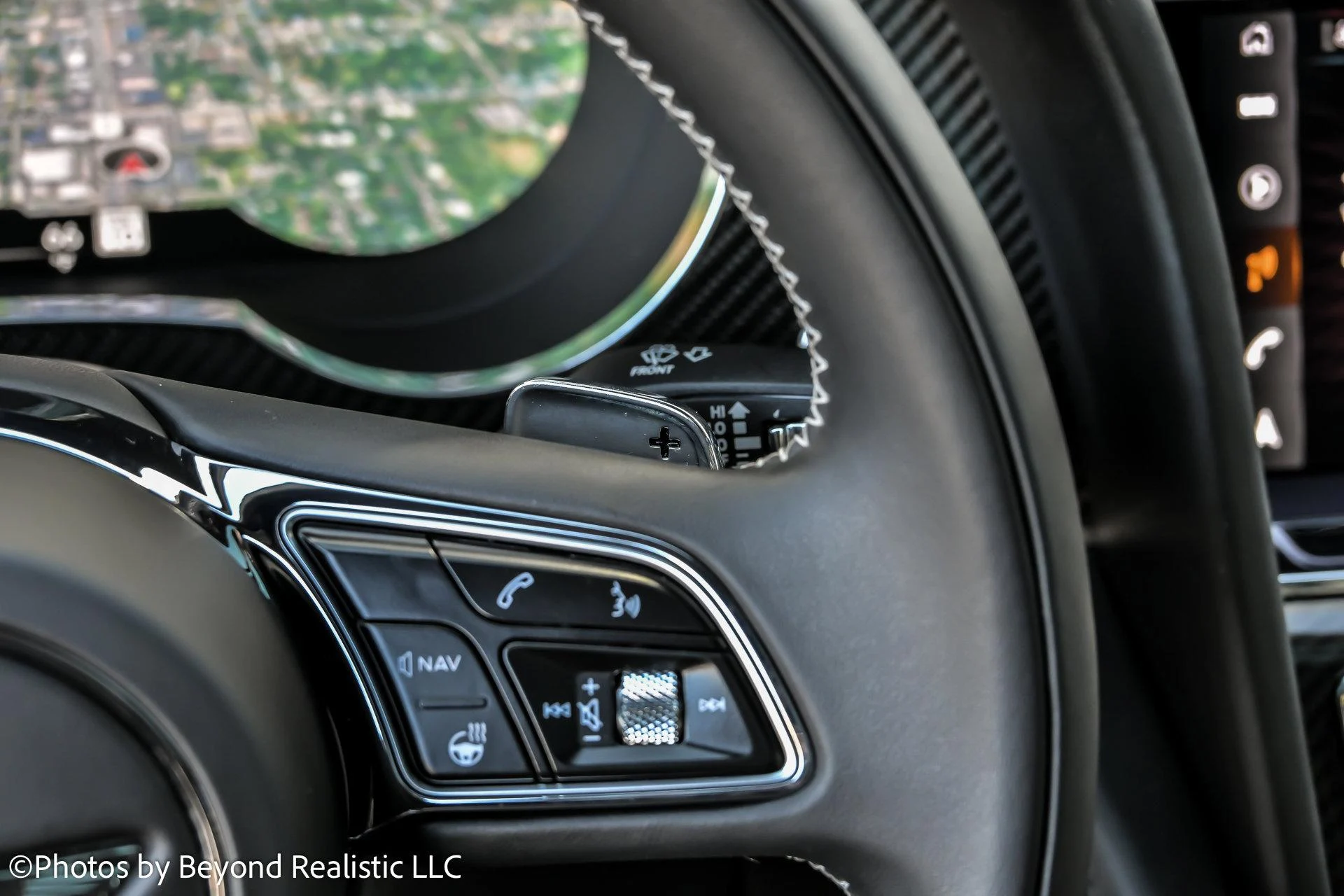 mph041_3121084068_Used_2021_Bentley_Bentayga_V8_First_Edition_1762852467_22a2dfa0cc