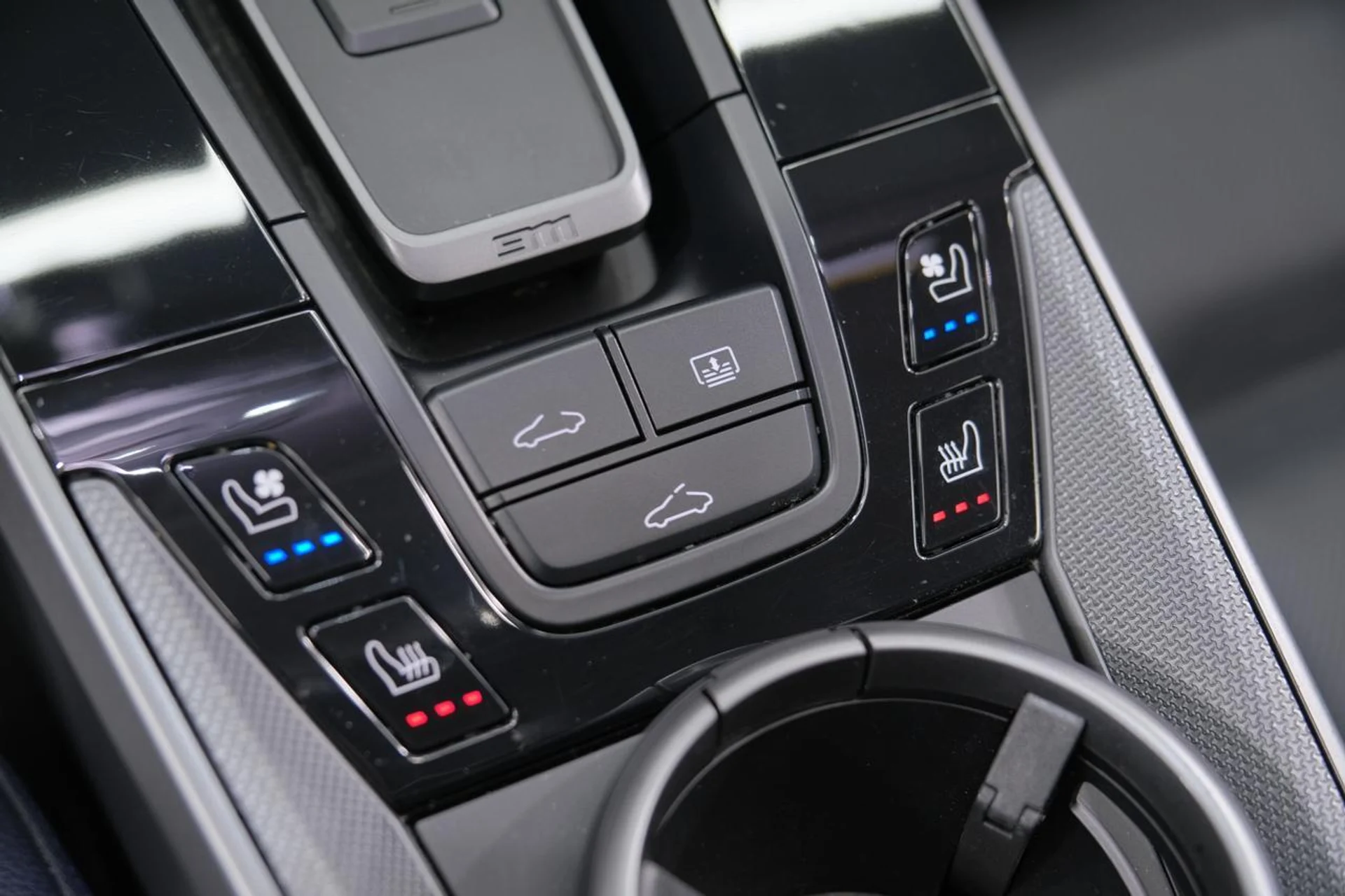 mph041_3122368177_7ff80aca47db67c567dddc9fab844f40_17ddb589ac