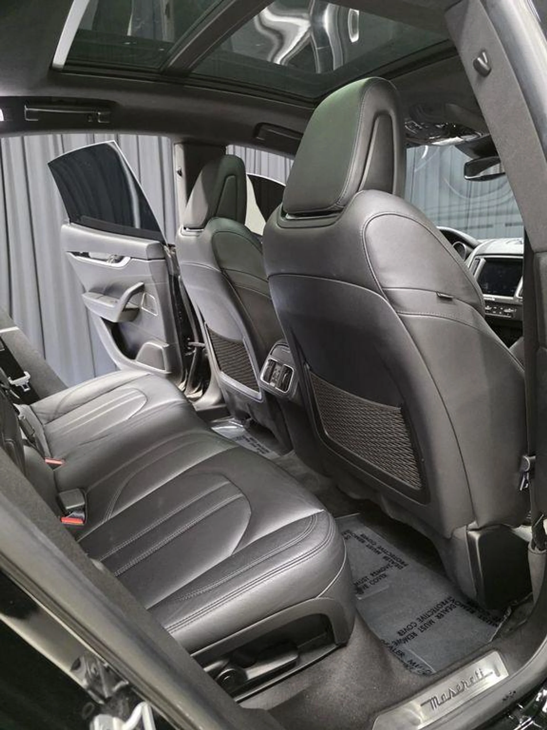 mph041_3150027700_7_S_De3la27nz8g6j_YO_Od_Pbb_Z_Xi_TY_3090dea485