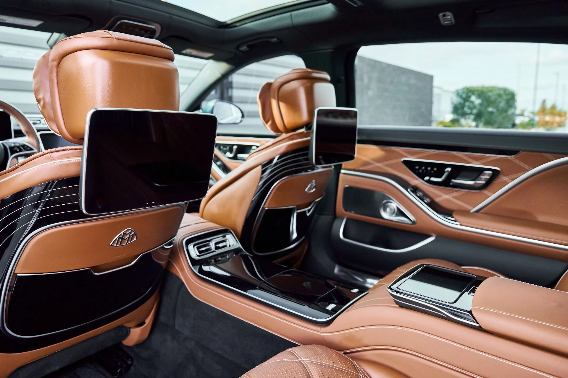 mph041_31600630_Used_2026_Mercedes_Benz_S_Class_Maybach_S_680_1769716693_6550d52f6b