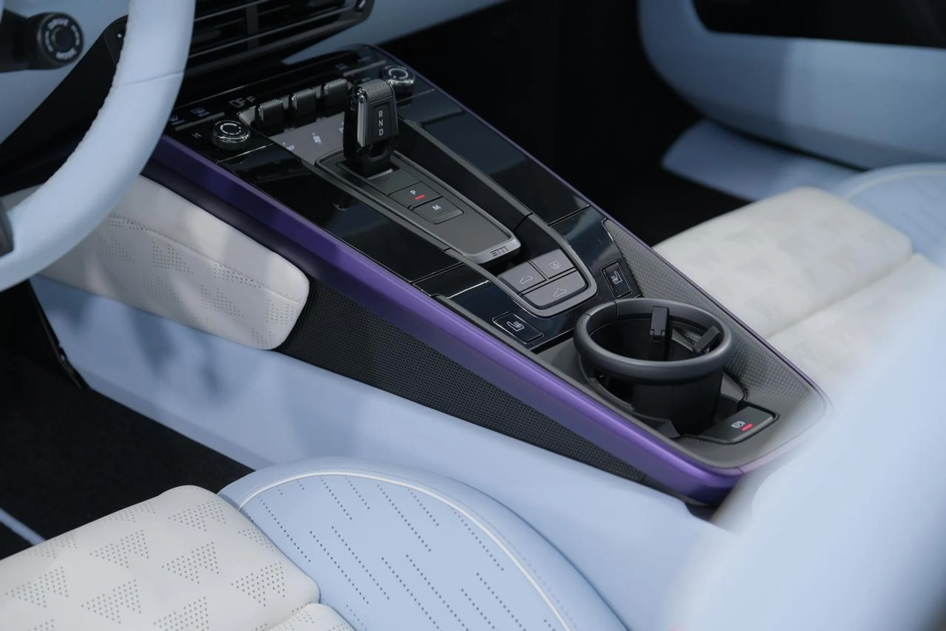 mph041_3166540880_191adbe3e196403aebea1547909c8778_f136cd4852