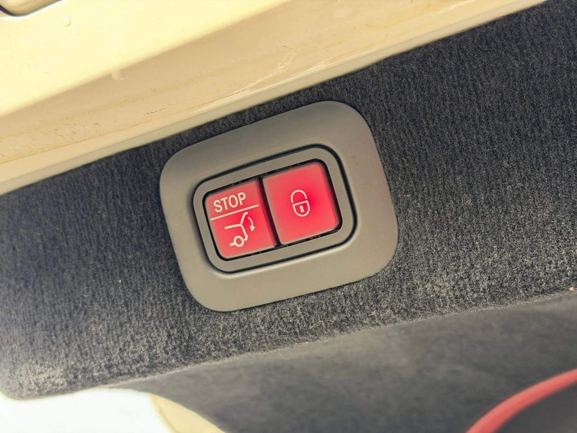 mph041_3179262394_e7358098b53143fe8d165af1f0c50724_5977f44f05