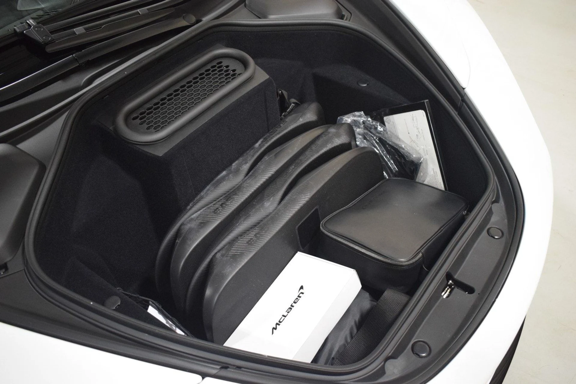 mph041_3192100433_d799d2576fb66b9c206c4e26b0672558x_0372308c3f