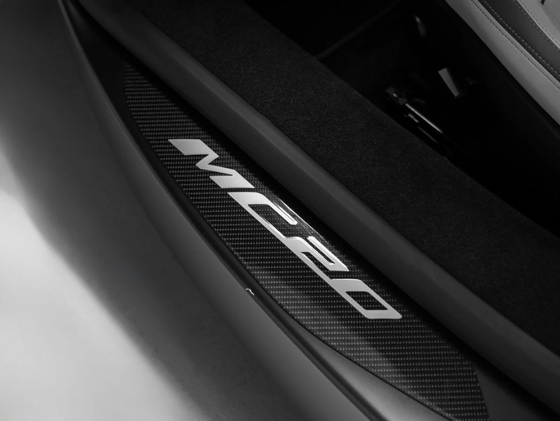 mph041_31953303_42_6d733cc8cb