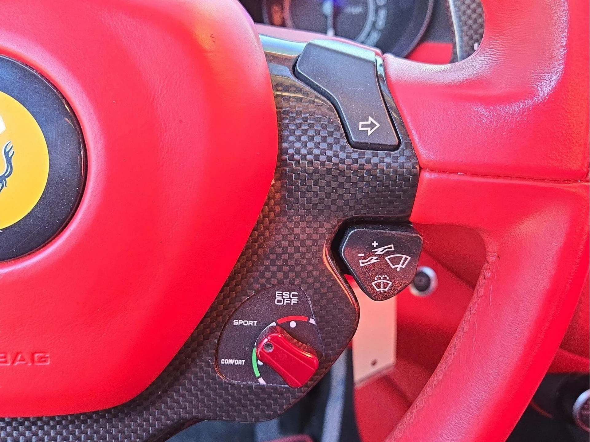 mph041_3204004503_d4bae8b53090a40b113b91e36405fa85x_8ac5195e85