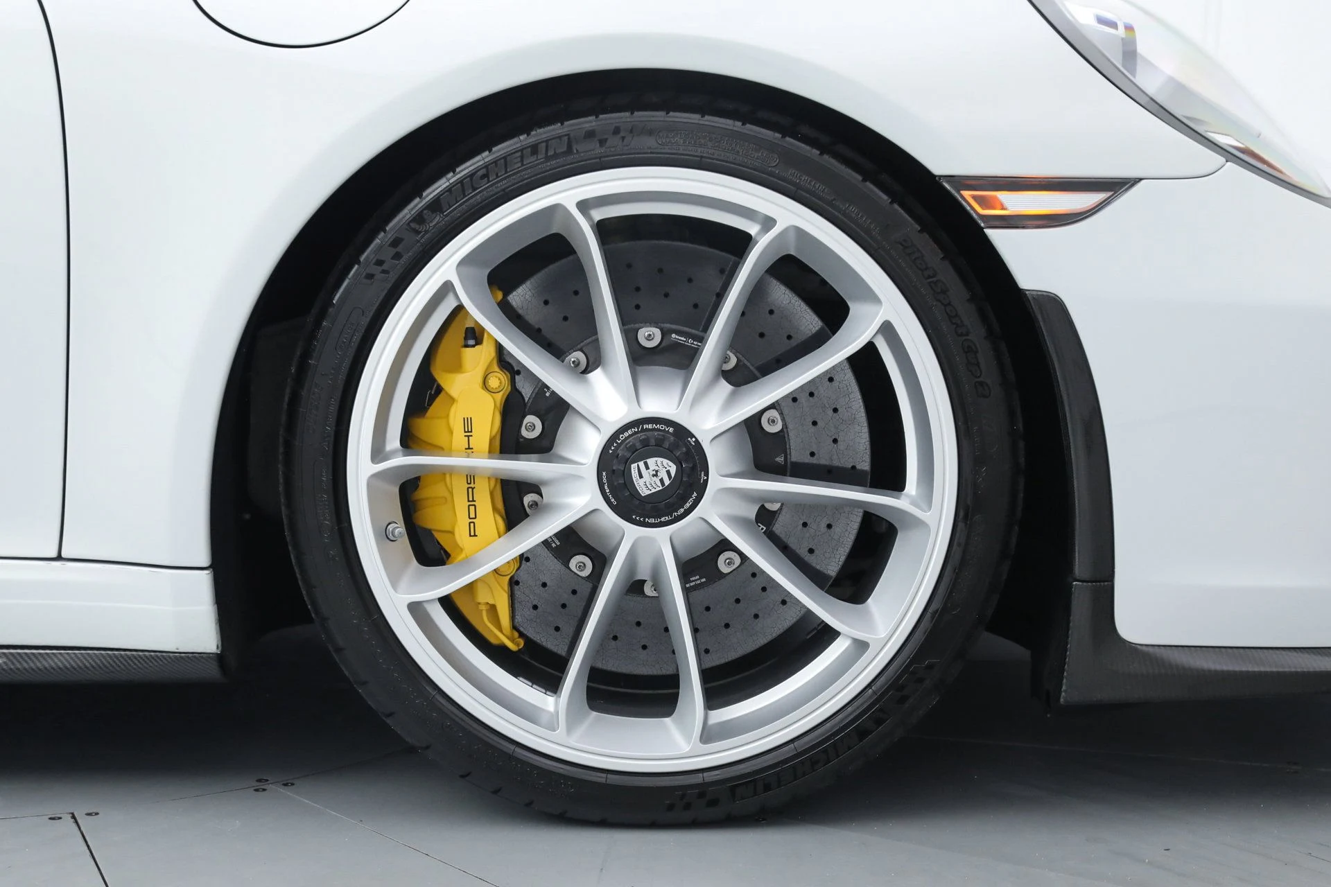 mph041_3209016207_9a83e64af55ad3c82f6fe249223ce114_cc397321bb