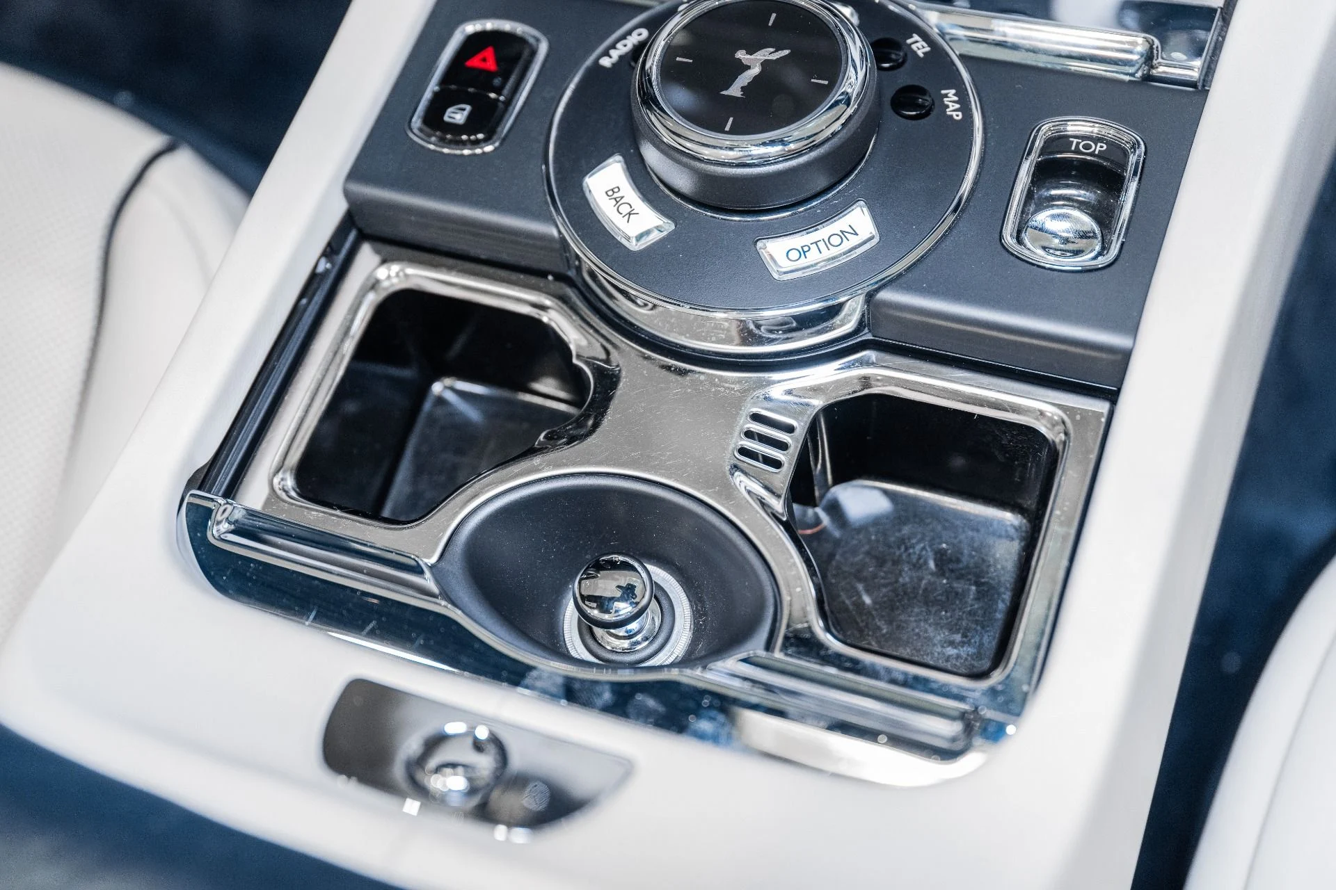 mph041_3215232238_Used_2017_Rolls_Royce_Dawn_1793121590_11cecf997b