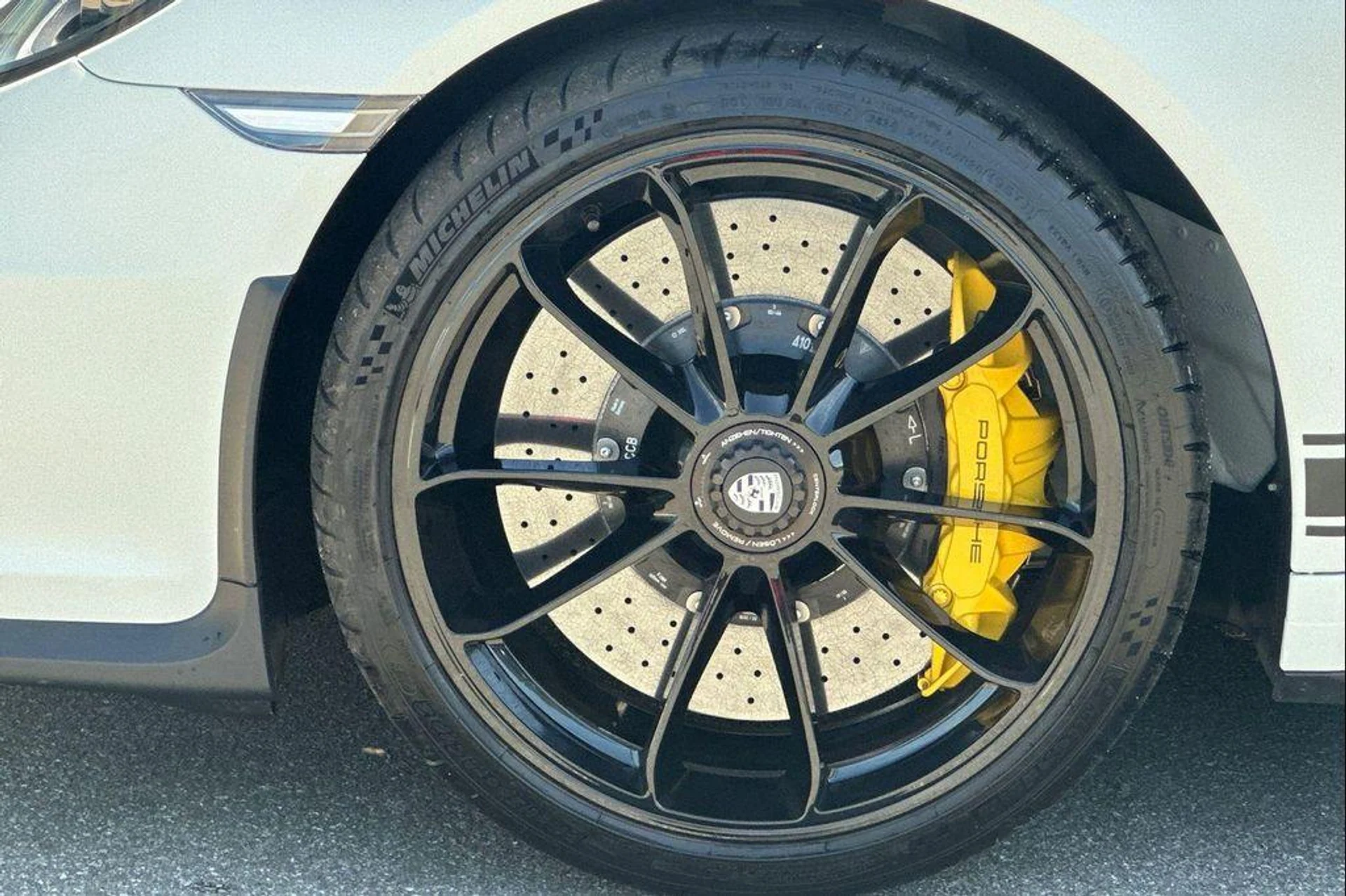 mph041_3223124552_B_Dkc_We8_F_Wv_KXIS_9_Ws_D_Wr8_Wsl3vc_3e82a2977d