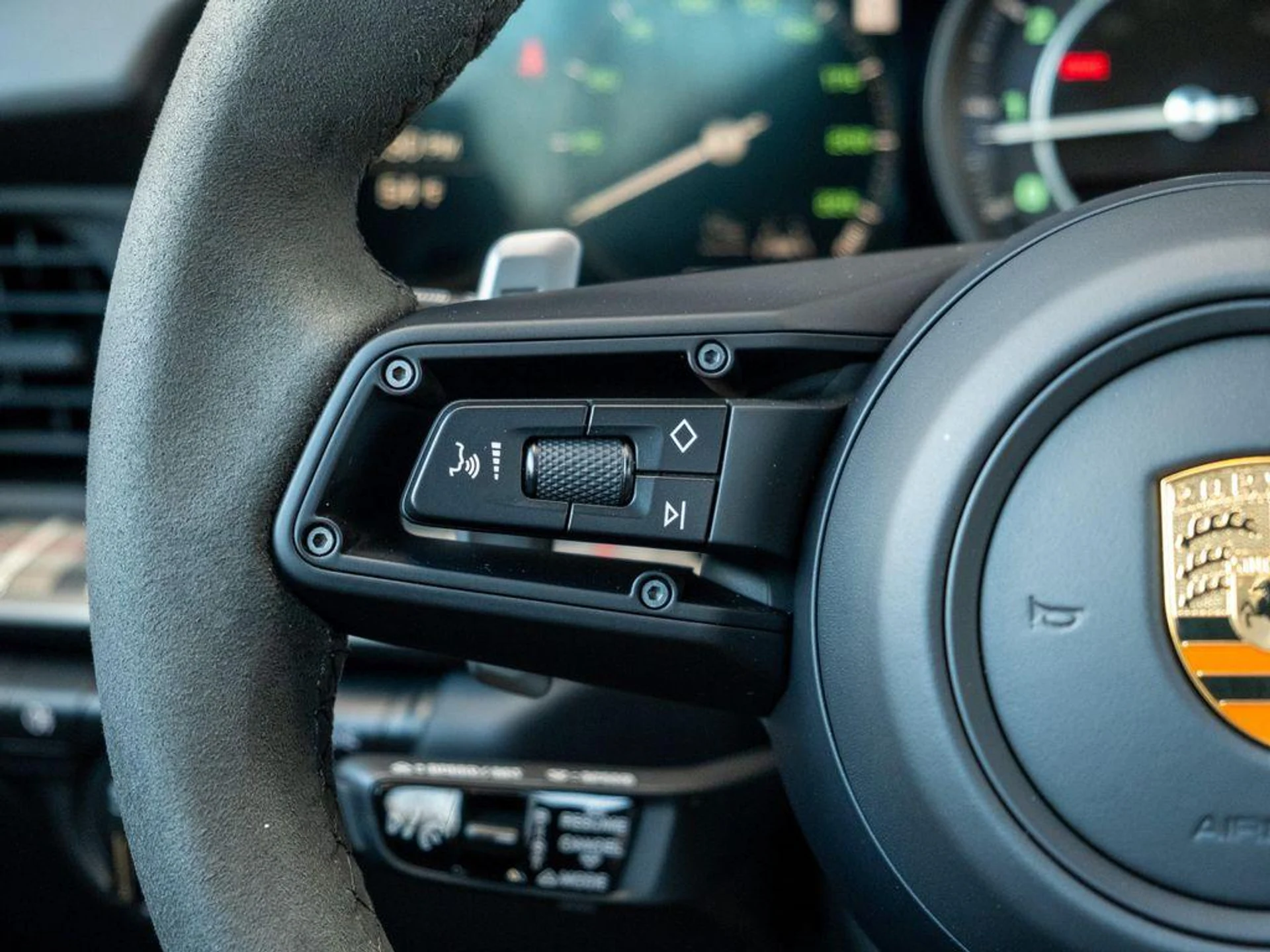 mph041_3228940820_yq_i_Qa8_SQ_4_P_Gt5mc_G_VG_7_Rvxybk_a6757ad00c