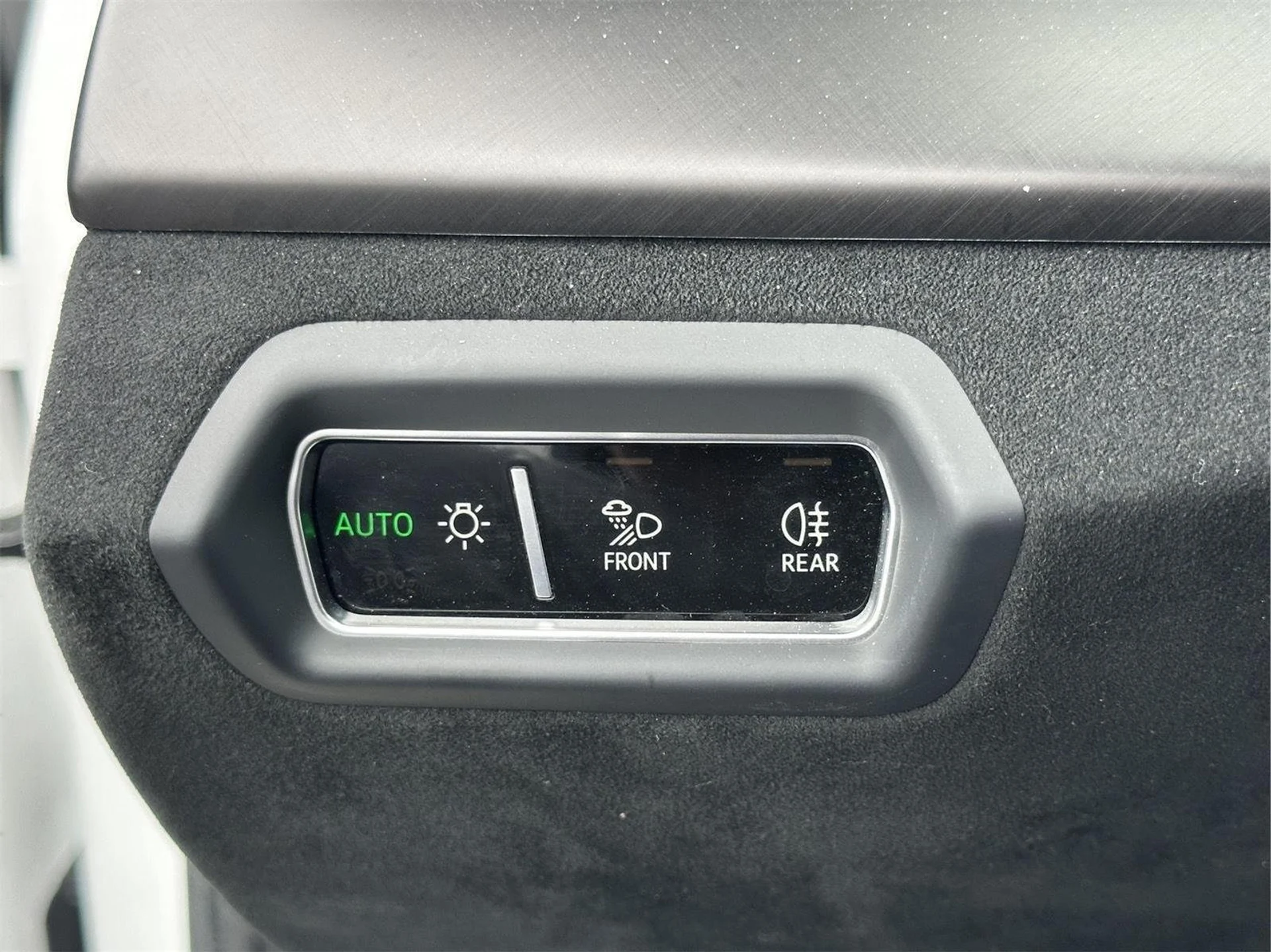 mph041_3230091717_296d4bbaf8fb2895e4c8fba890e37d44_4cb6833659