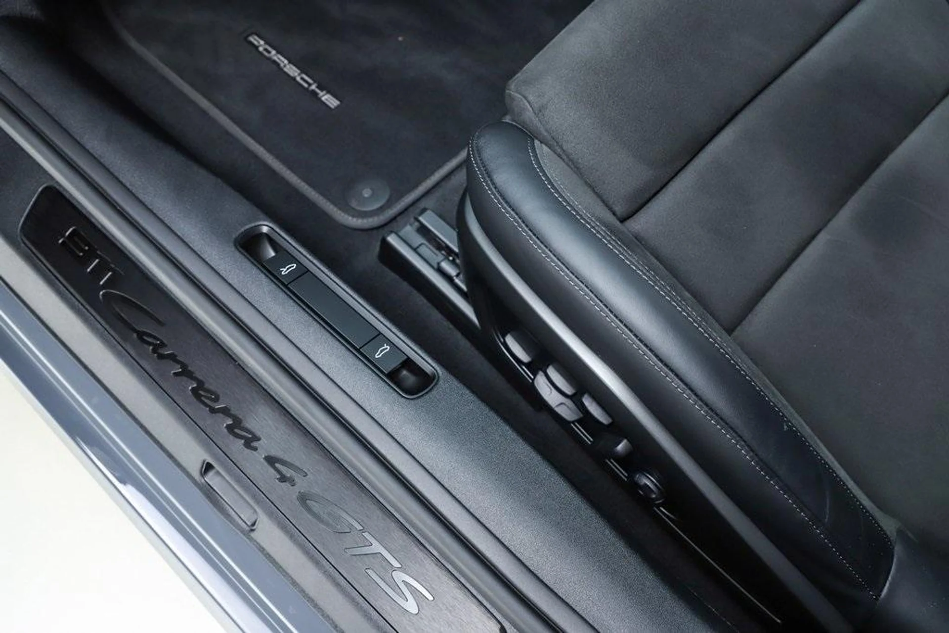 mph041_3250535342_i_F0p_Qf_Tv_COL_Wvj_A_Vc_Xo_Sj_Ngl_GU_fa0572c54a