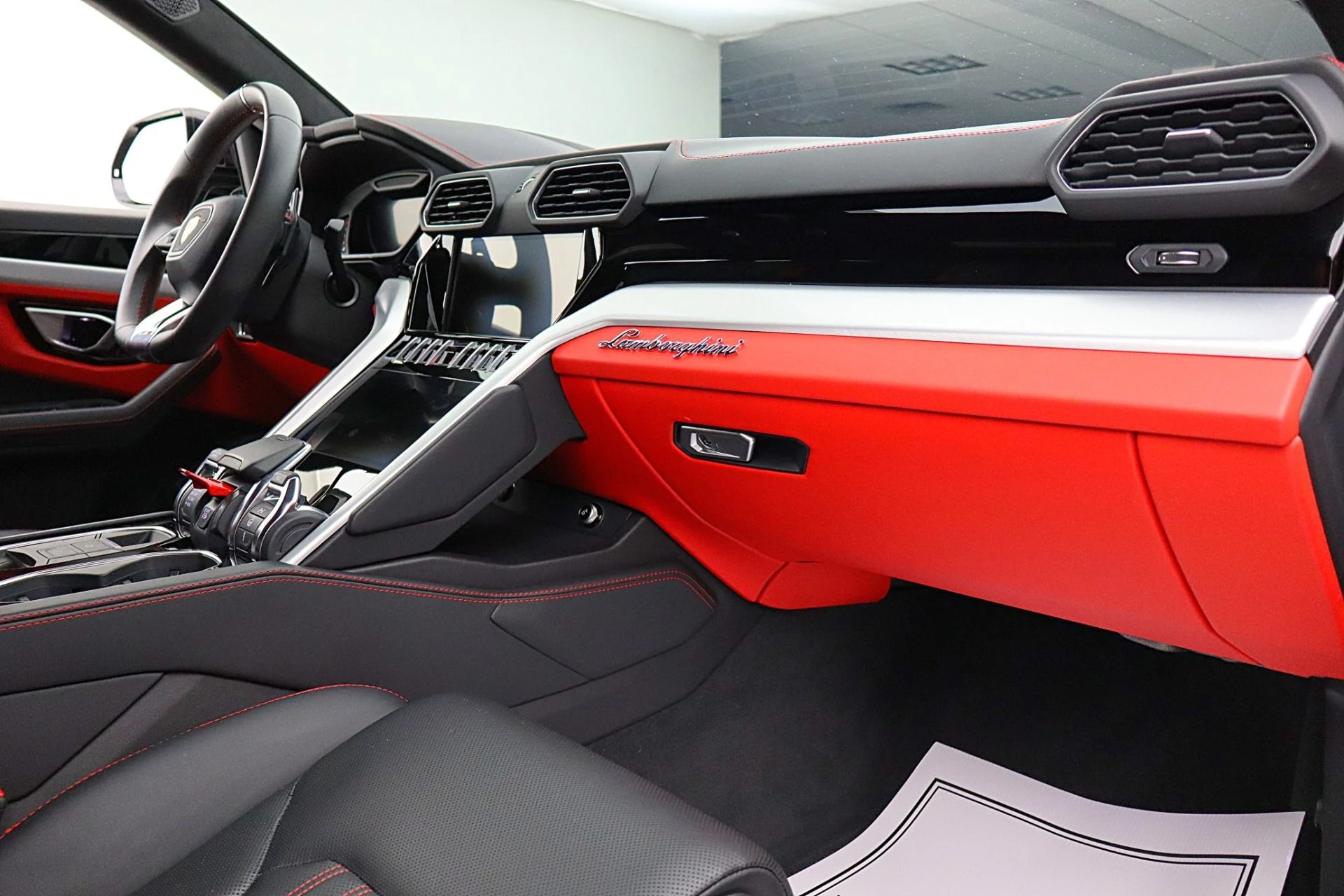 mph041_3265987426_Used_2024_Lamborghini_Urus_SLEASE_OPTIONS_AVAILABLE_9e68a86182