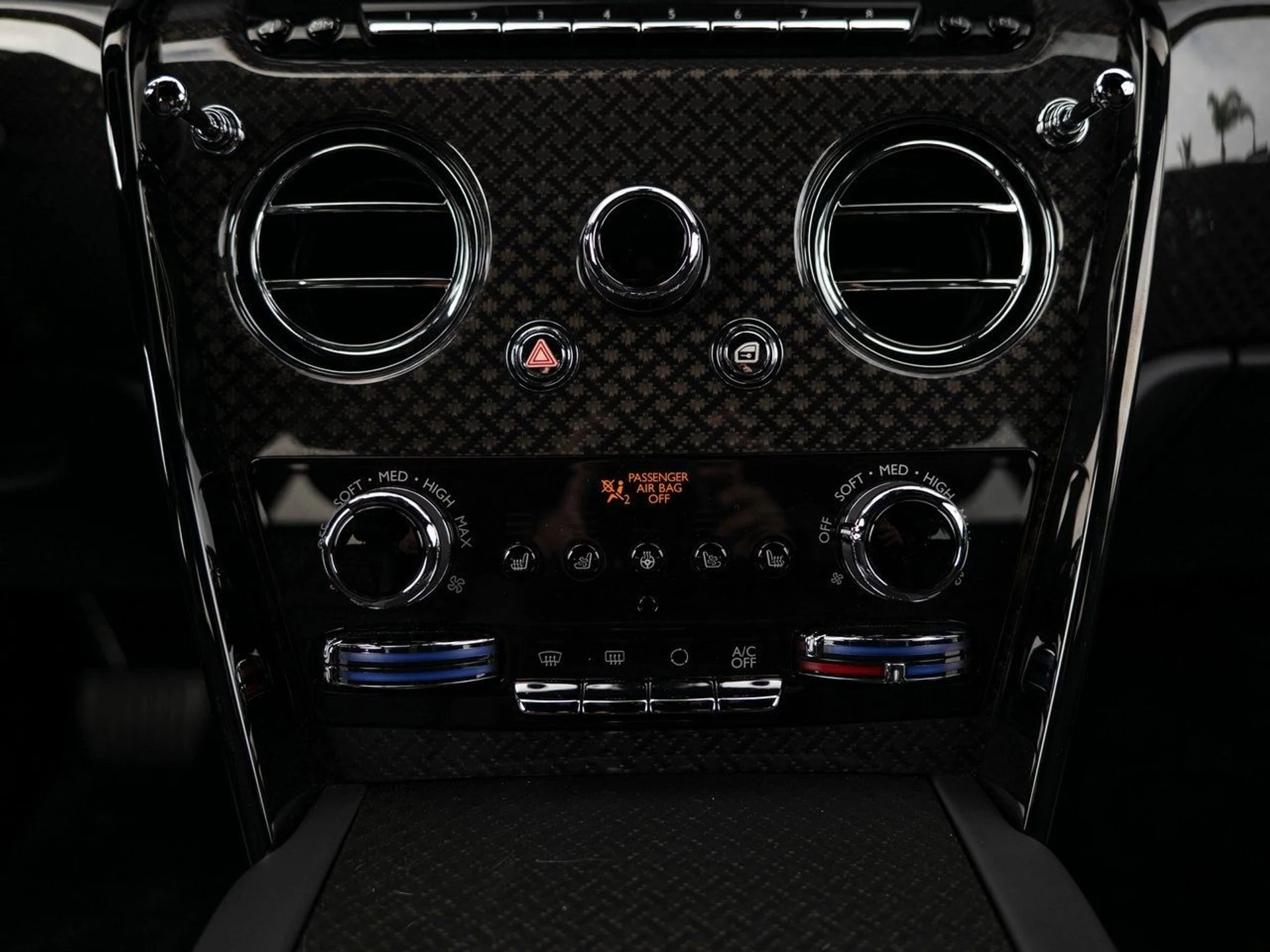 mph041_3286946632_4568f292ab0ff47e145c74d0a9f9dcd8x_b8e1c2e097