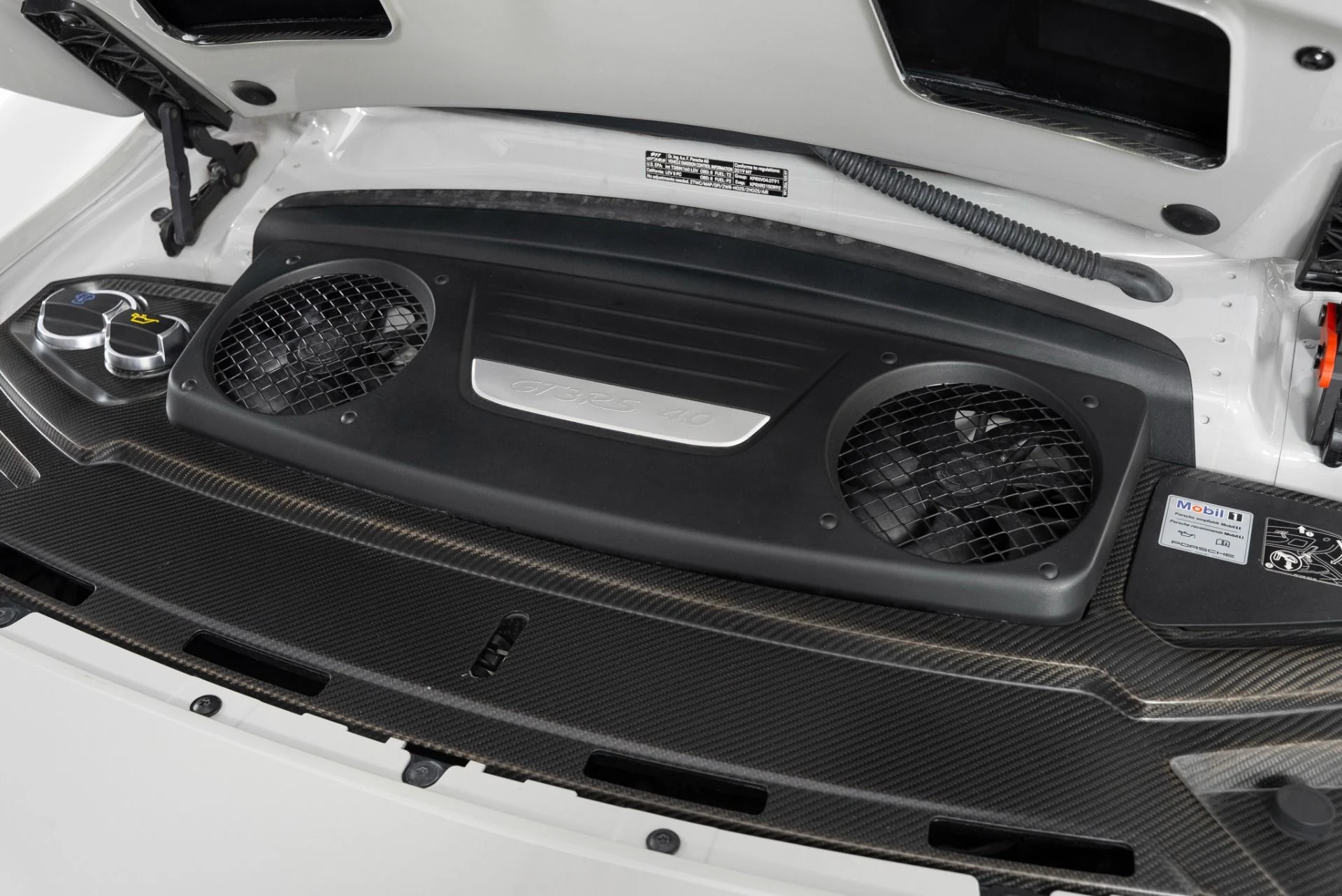 mph041_3295498721_Used_2019_Porsche_911_GT_3_RS_1758126565_fdb7a6c7fe