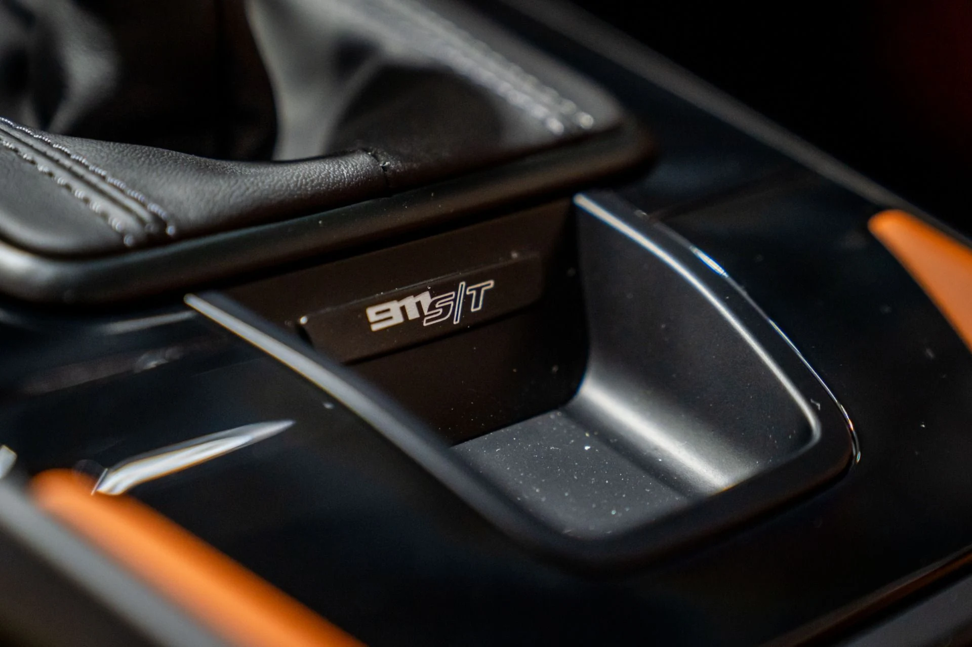 mph041_3301718072_Used_2024_Porsche_911_ST_5341963_1766128393_efeda03b4e