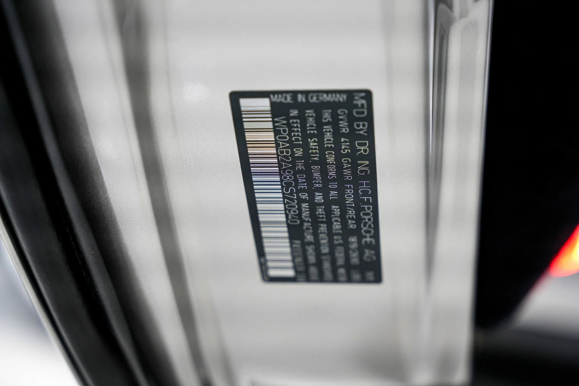 mph041_3305926504_6d9f621e3666a78da56bcf32f8adb721x_38c5a0557d