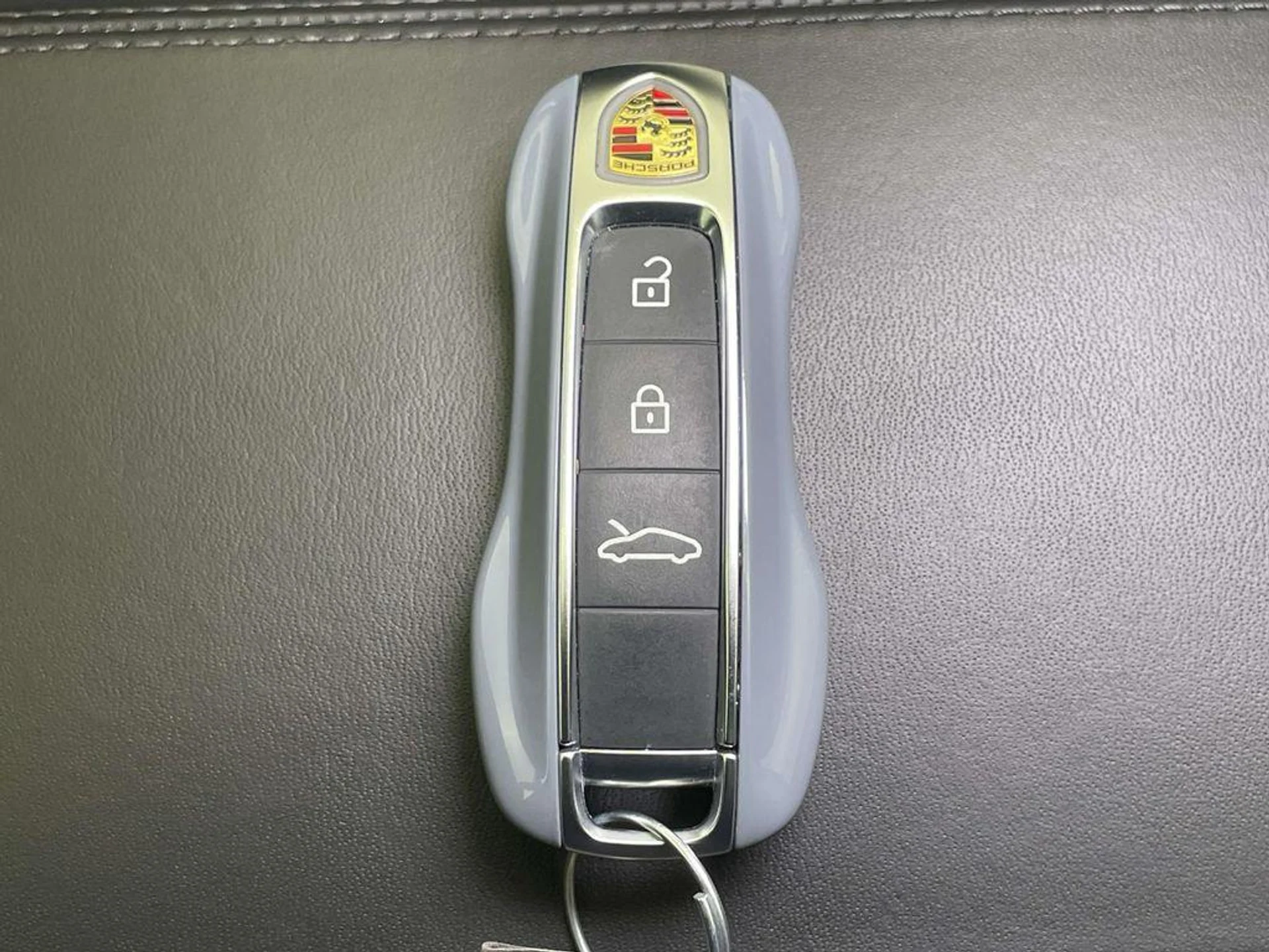 mph041_3310197476_gx4f0_Kq_Ek_Sr_Kt_GF_Ti_E4_Bj_MU_0l7w_741e09b830