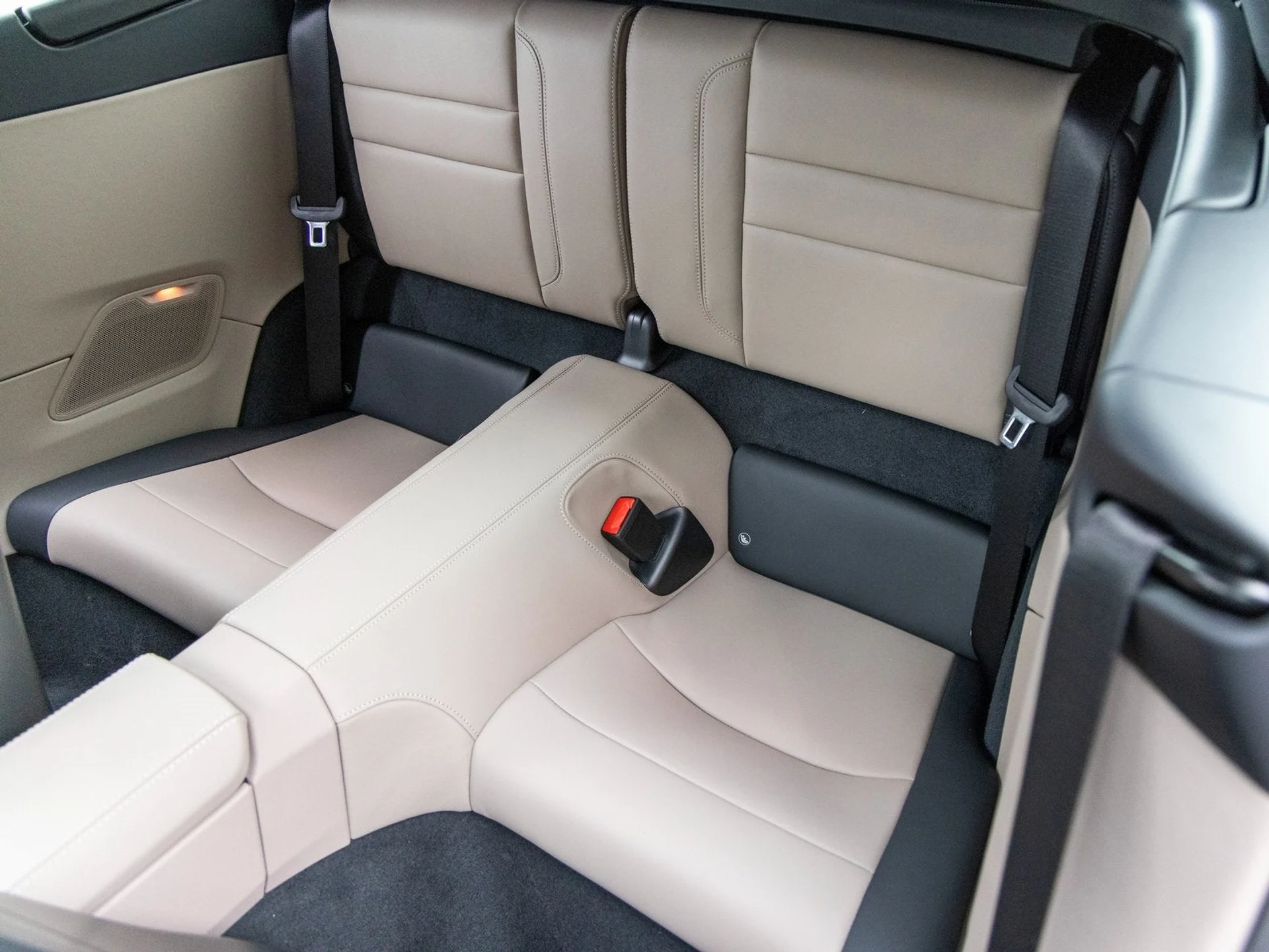 mph041_3332534109_42_69c9a88eb7