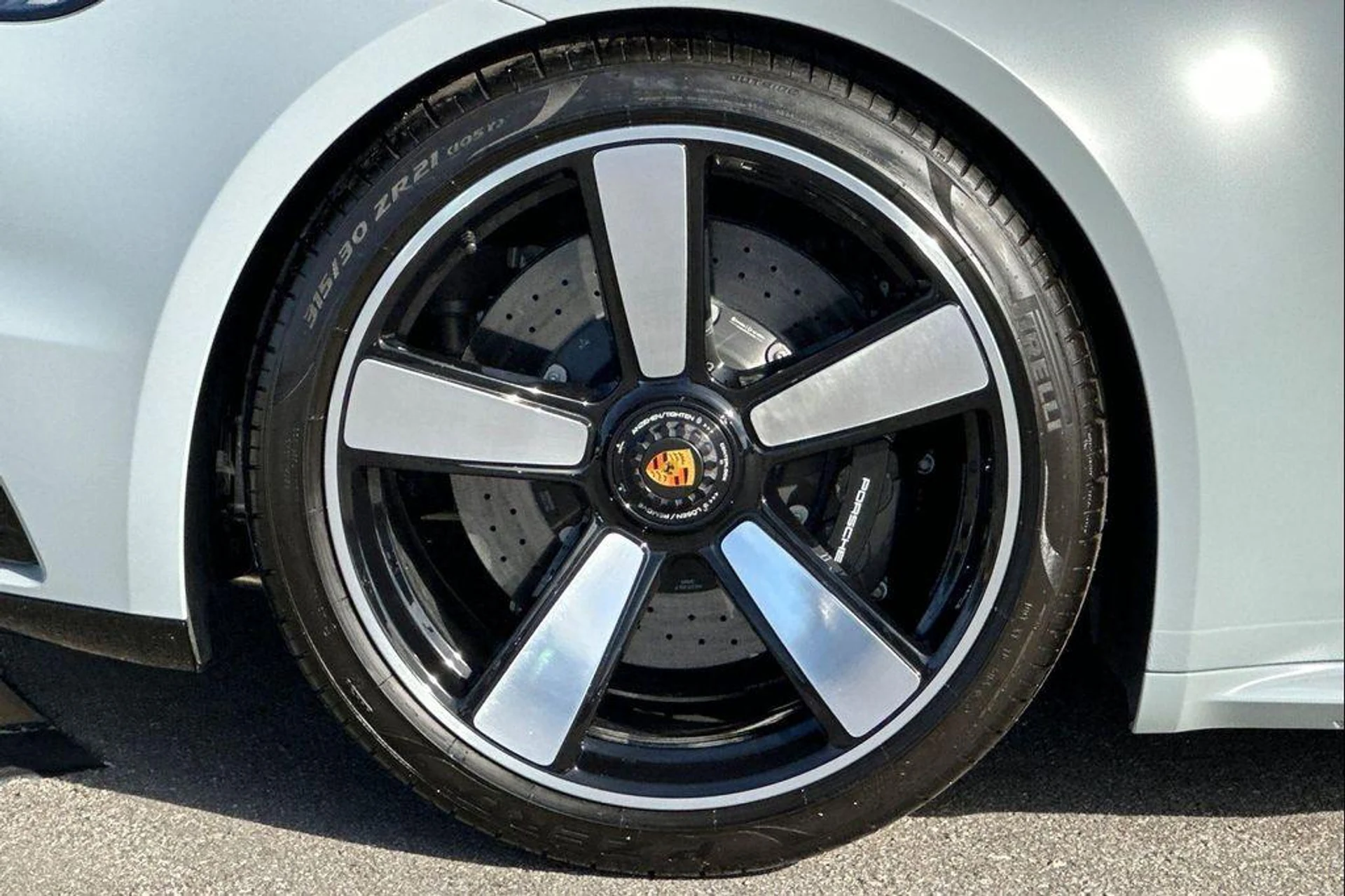 mph041_3335817704_a_Kr4o_ZD_Qn17_W_p_W04_S_Lws_CMCSS_8_5ac99d4656