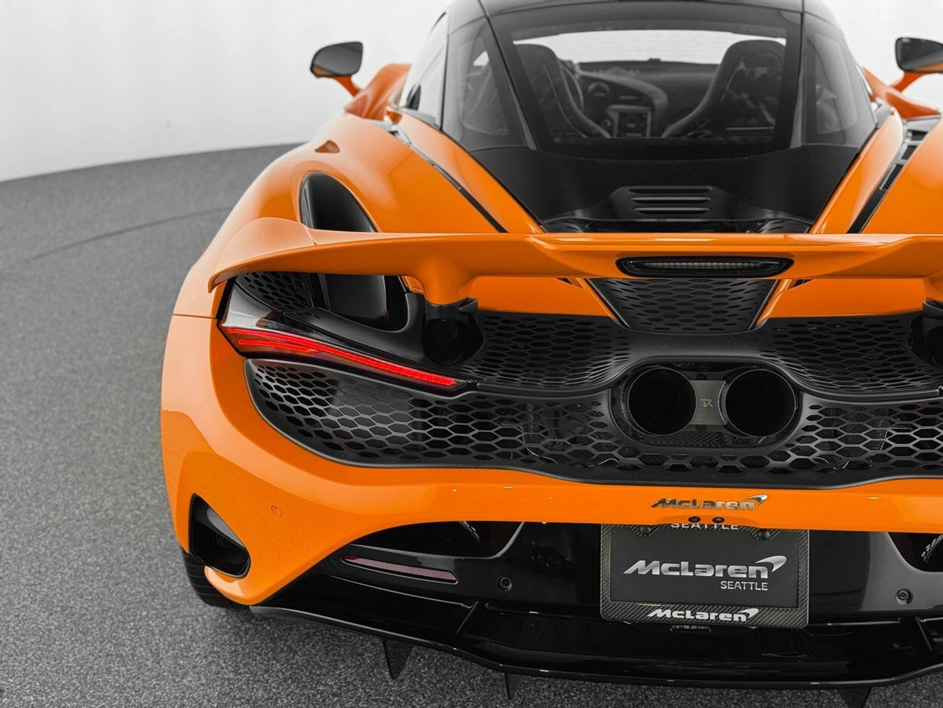 mph041_3337277560_b2c762a9ff3a2c55543719eb708e7b01_18d2f45c1b