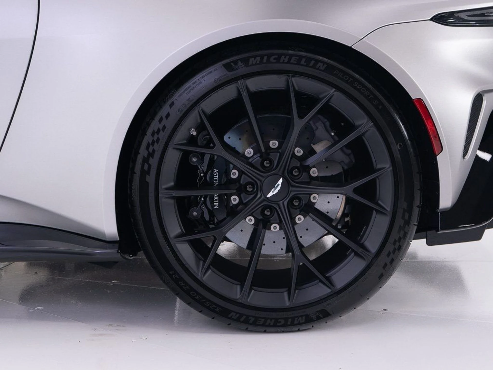 mph041_3362304637_50ad3e067e373bb0b35aee0bbd62cd56_fa9d07443f