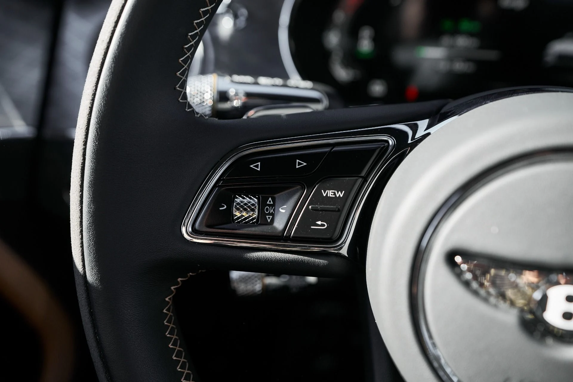 mph041_3367833578_Used_2025_Bentley_Continental_GT_Speed_1765227190_107a224e00