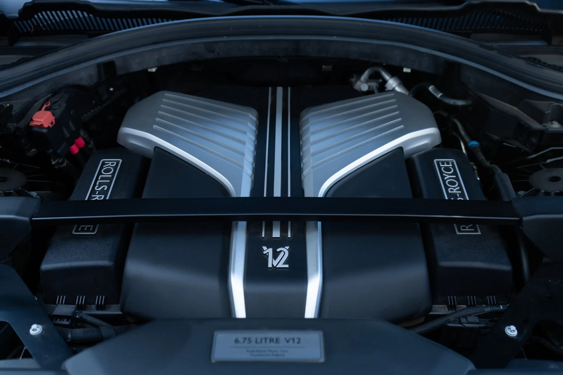 mph041_3372872731_Used_2023_Rolls_Royce_Cullinan_1765314803_f410773eea