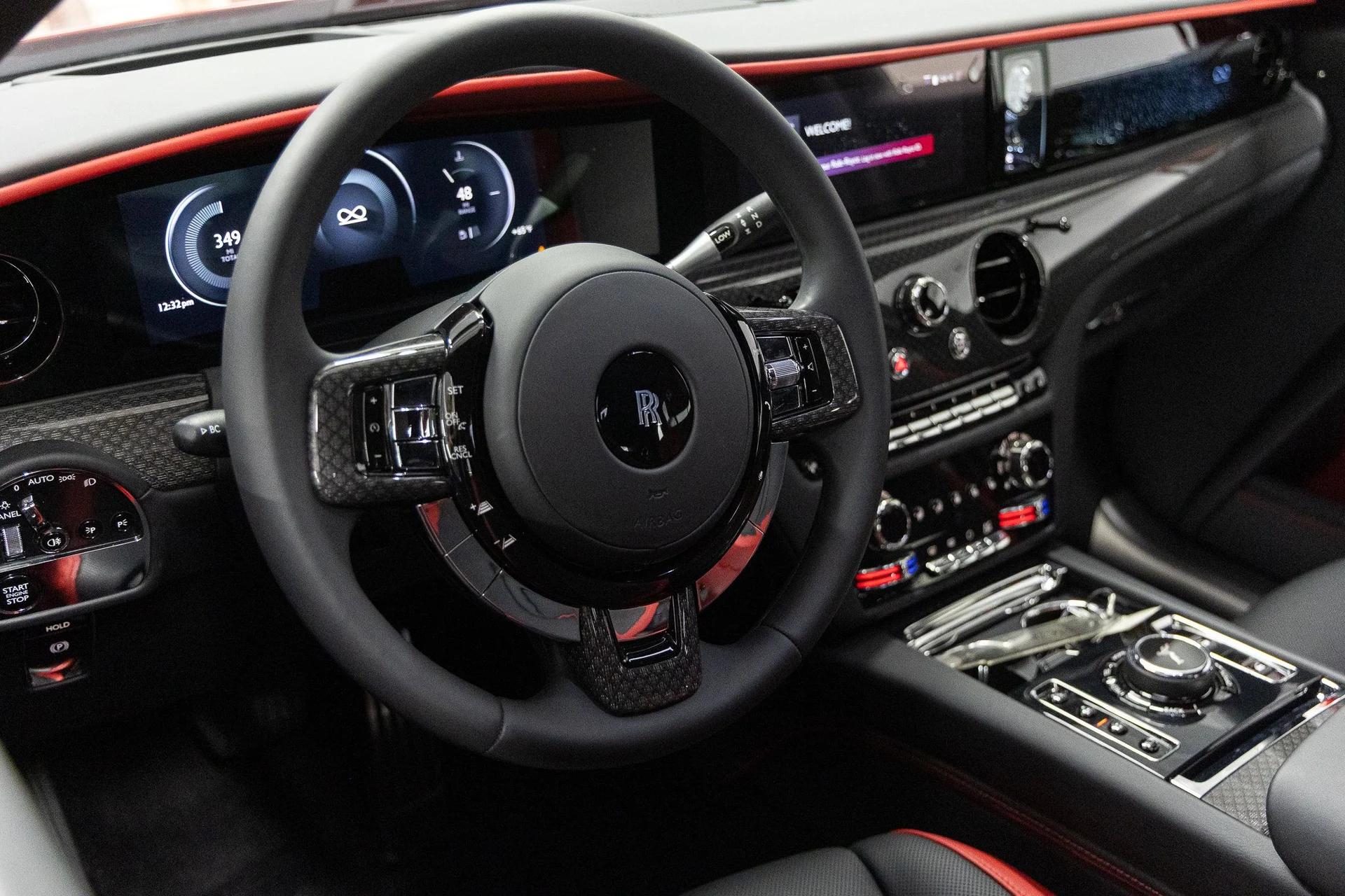 mph041_338230527_f834a8ef6141199884b7fa3c60185f01x_d81212d44e