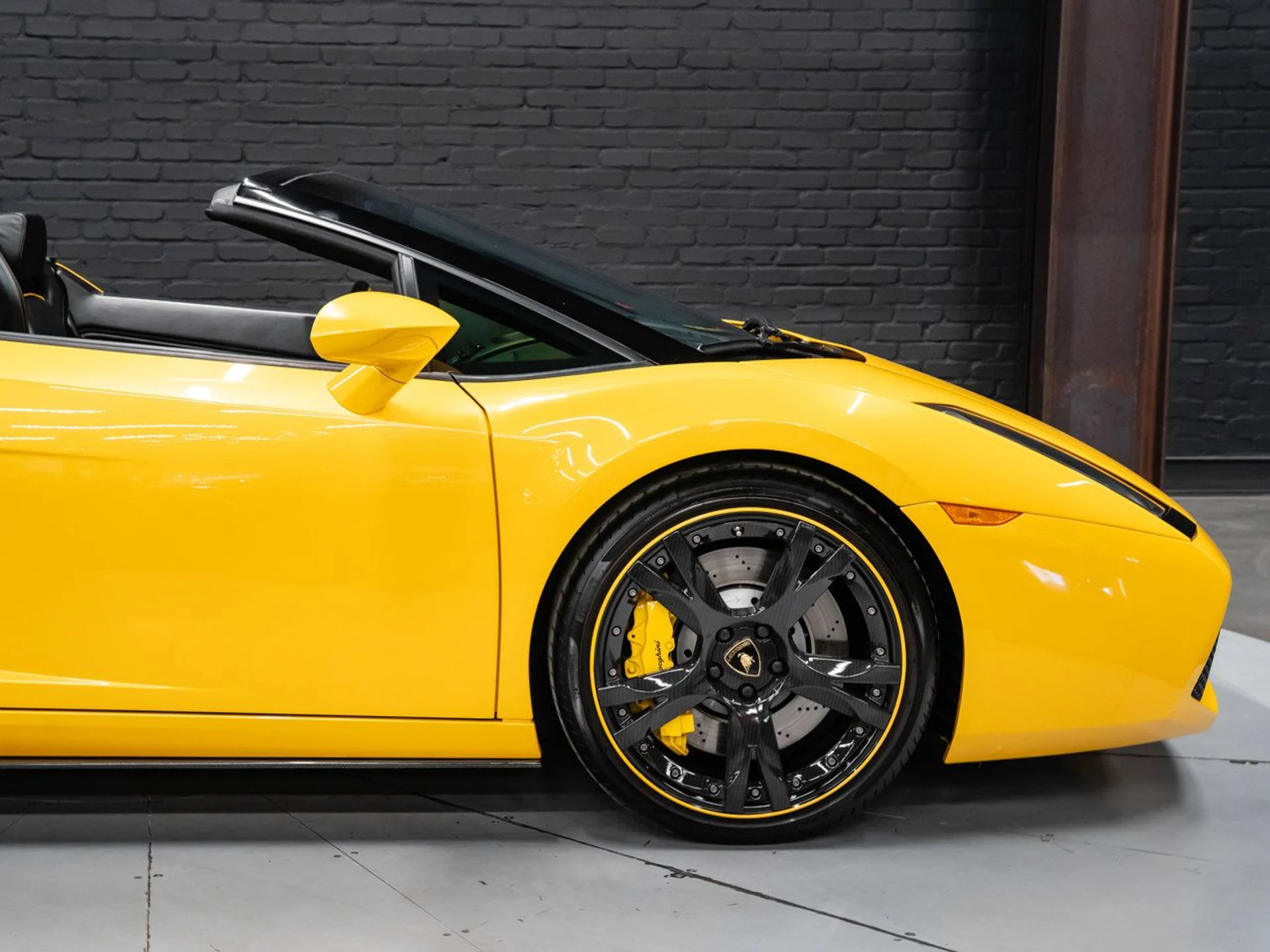 mph041_3389643995_lamborghini_gallardo_2006_d918808552