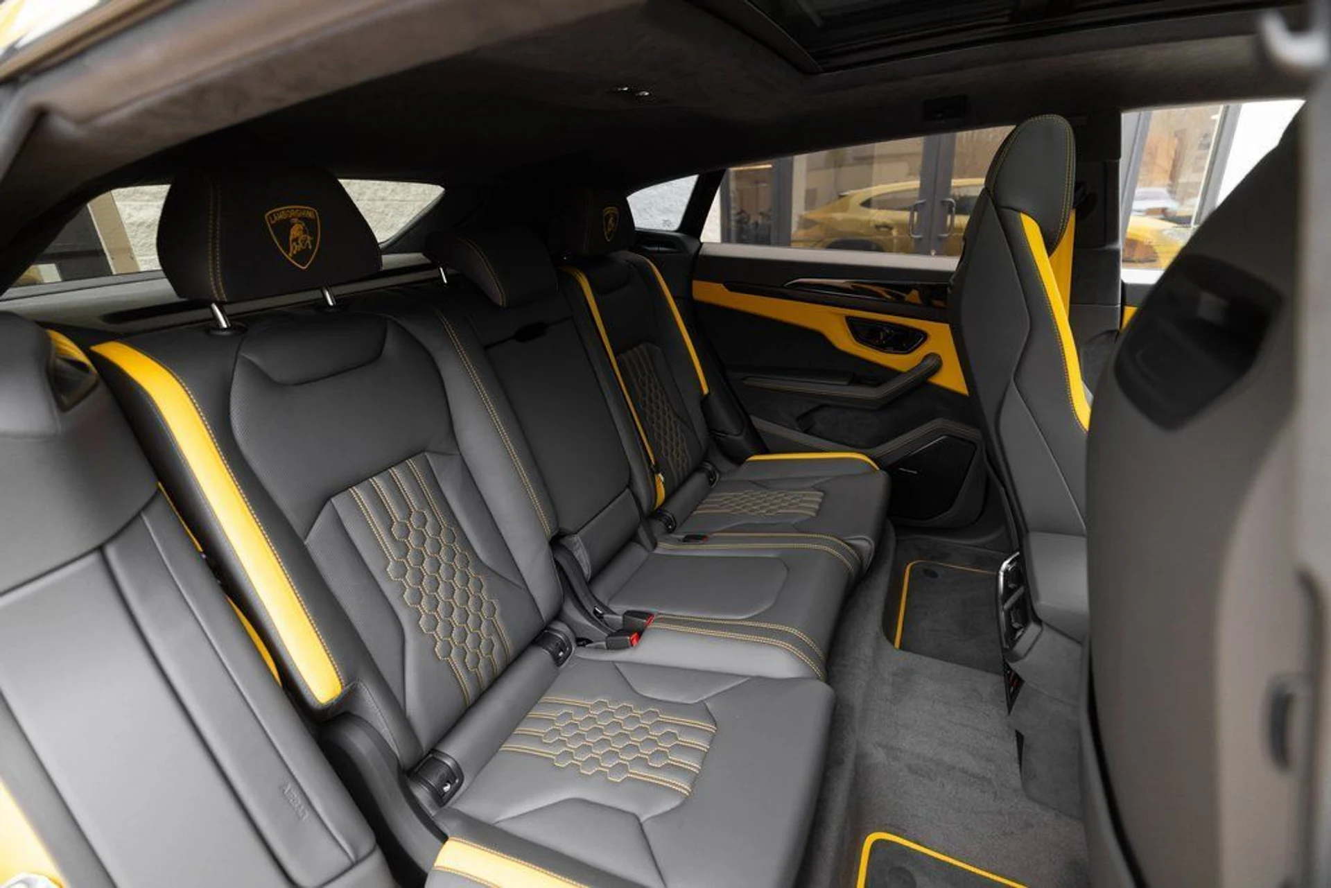 mph041_3398961311_da4b0b14447ff961940c5351fe854532x_d1d44b3bcd