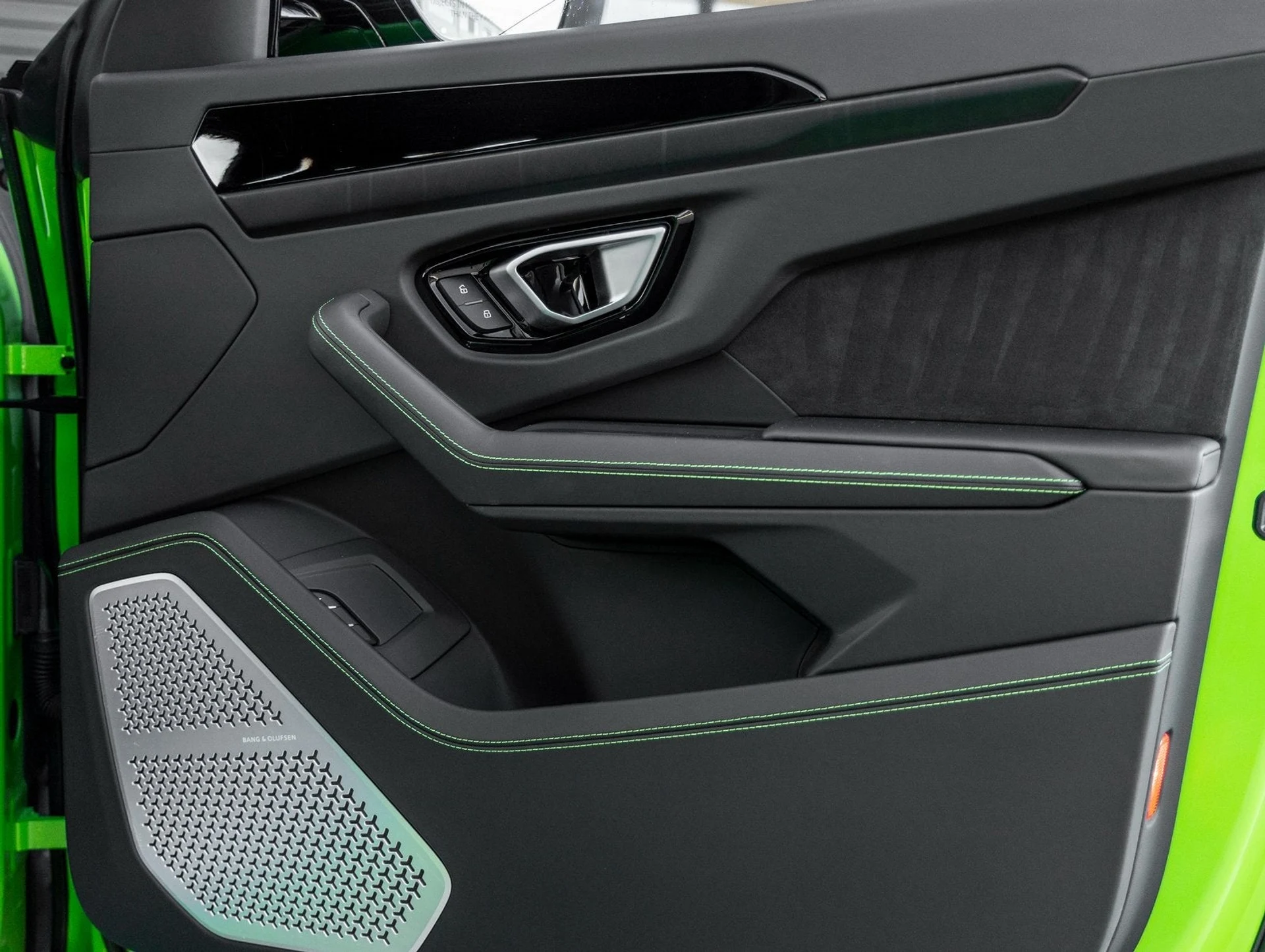 mph041_3432338885_42_9dc61ddc79