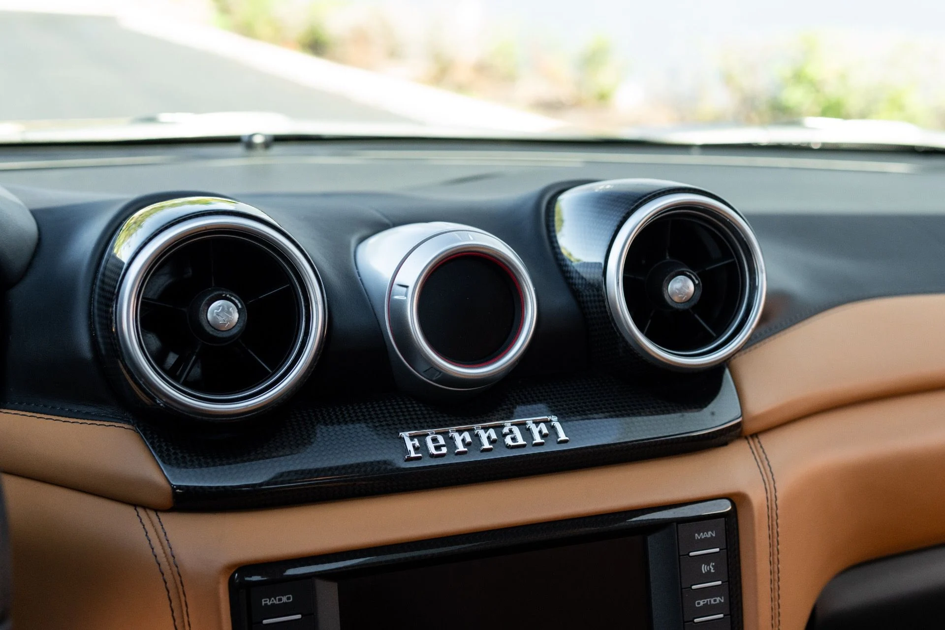 mph041_347063964_Used_2017_Ferrari_California_T_1767065452_a0884bbef5