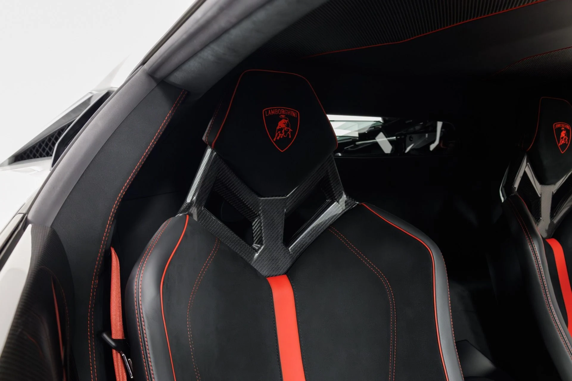 mph041_3478529036_Used_2016_Lamborghini_Aventador_LP_750_4_Superveloce_1779992498_6f1e362e72