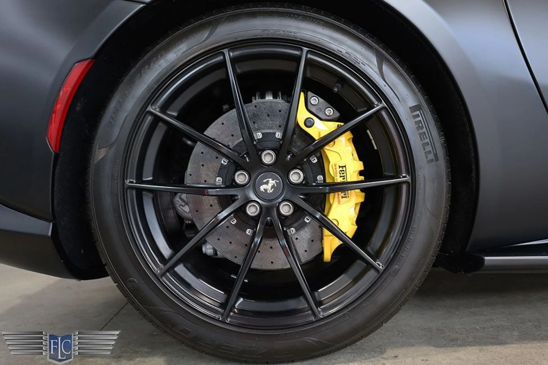 mph041_351056892_used_2018_ferrari_812_superfast_coupe_9689_22652792_42_1024_5f37d6c21d