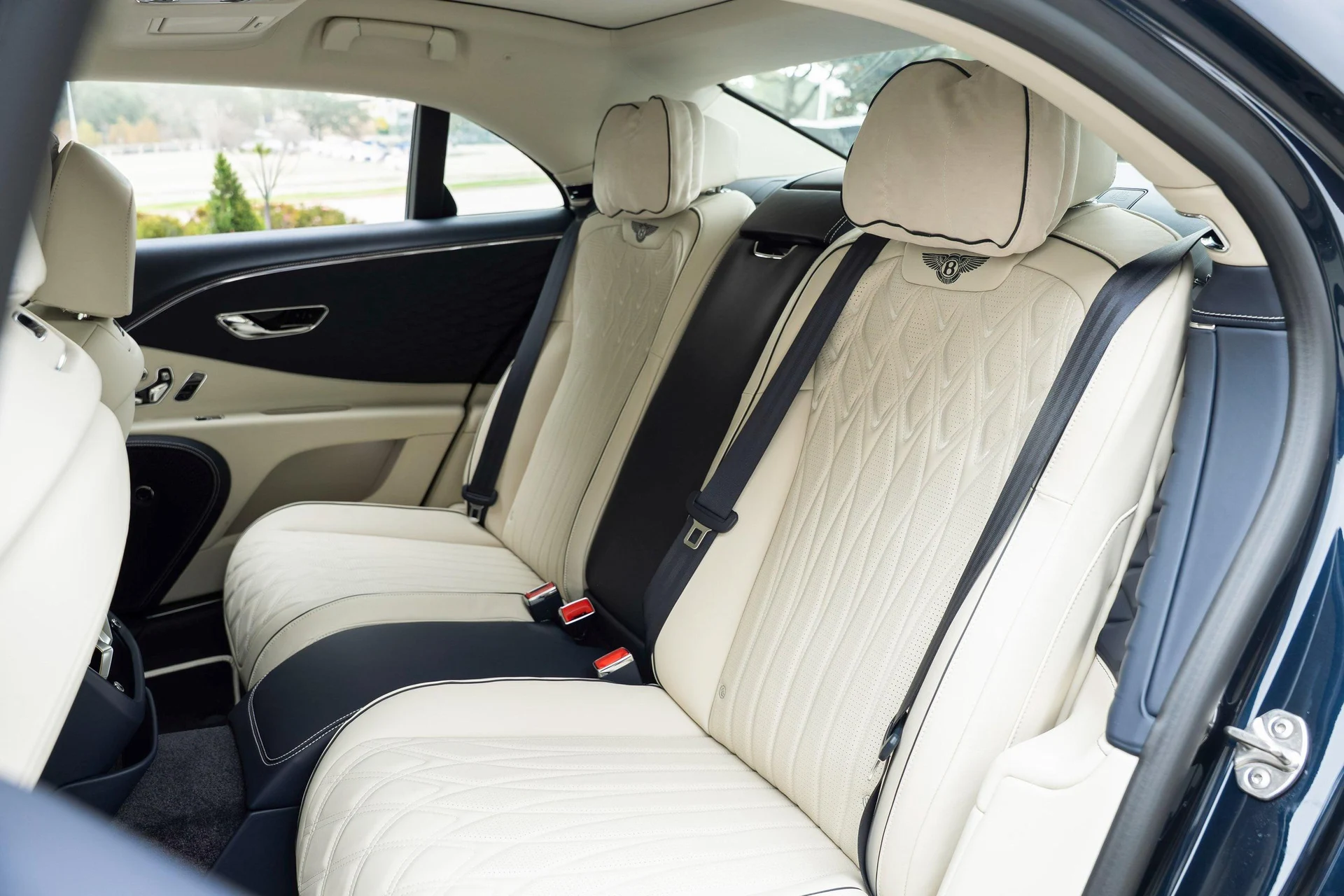 mph041_3518774884_477619930_695e14ec511ab76ffaffbc6c_e299ede940