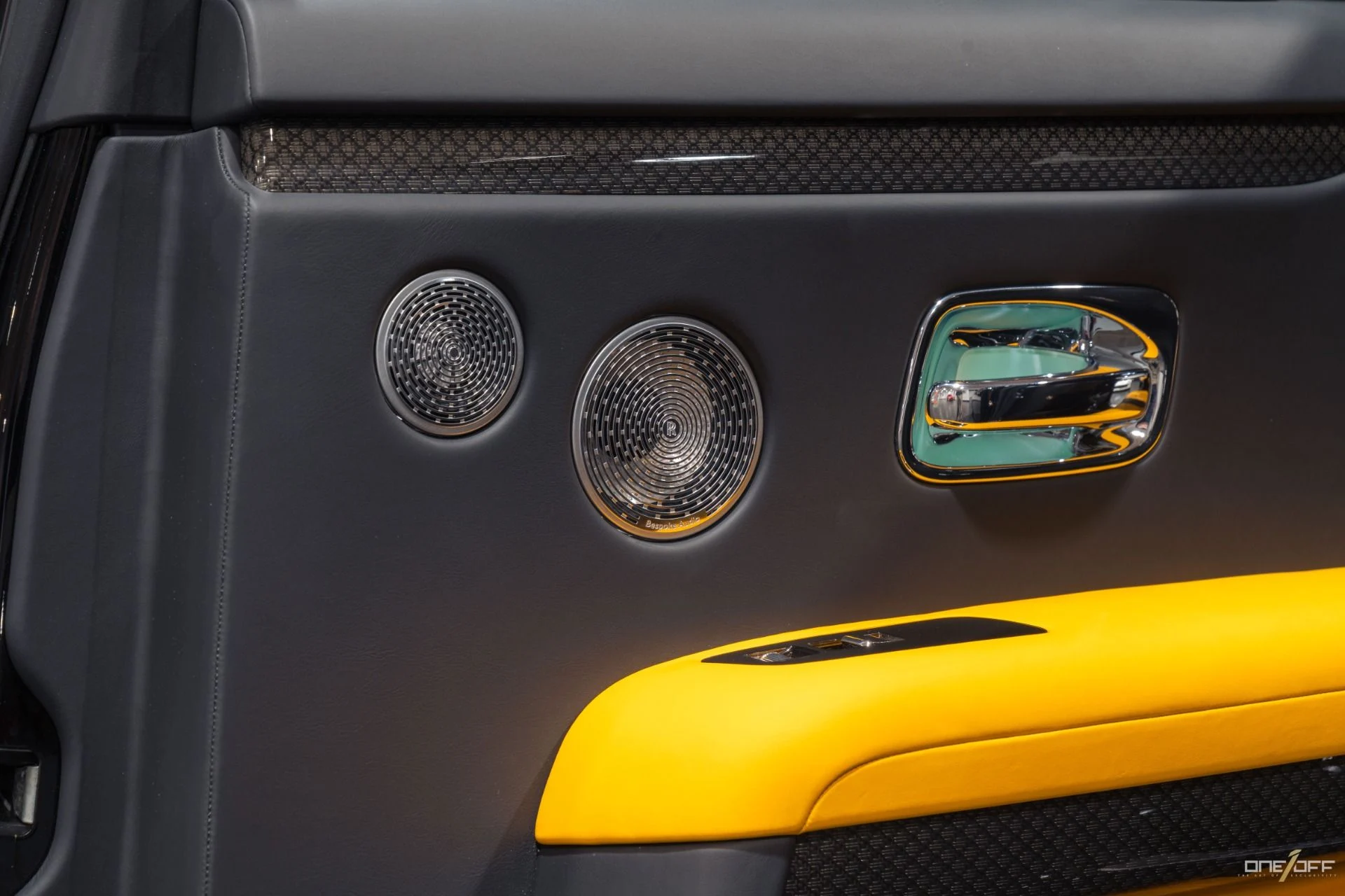 mph041_3529204921_Used_2022_Rolls_Royce_Black_Badge_Ghost_FULL_Urban_Design_Carbon_Kit_477_K_MSRP_Starlight_1759778193_66f96bcb5d