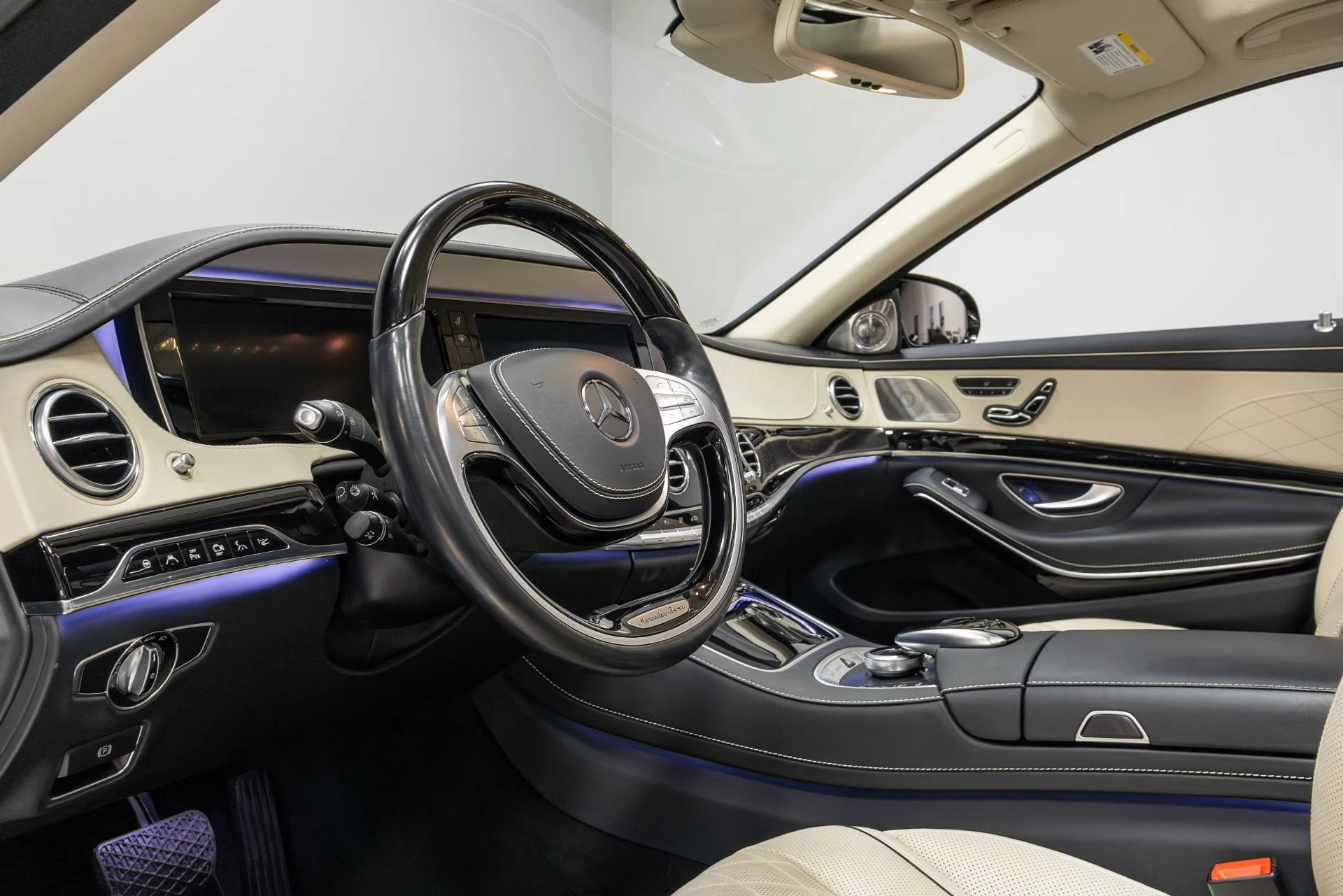 mph041_3540614188_Used_2016_Mercedes_Benz_S_Class_Maybach_S_600_1763586066_fe4844b41b