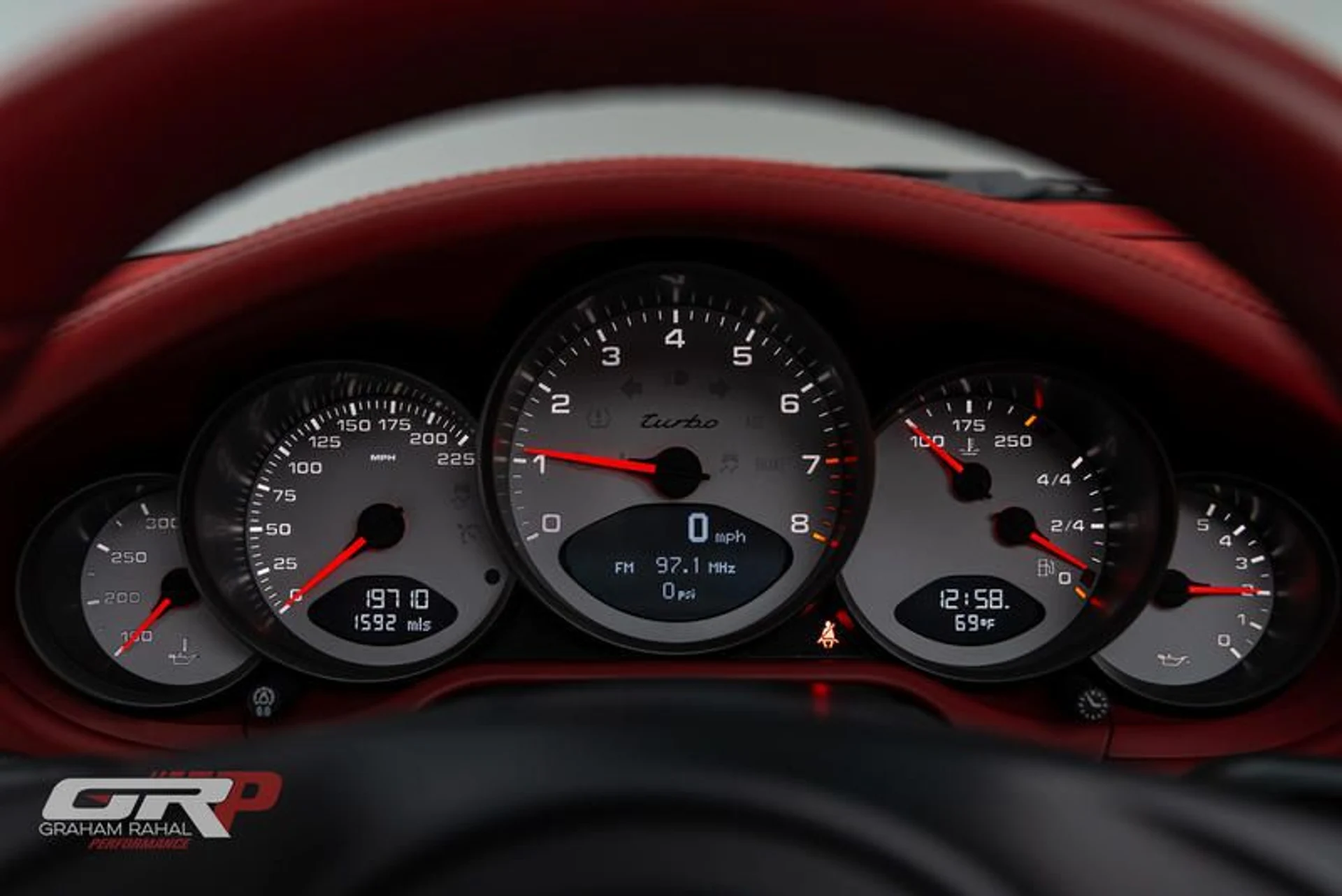 mph041_35531788_6_D0_E8_E7_C_C11_B_47_B8_B4_A3_FFBD_6855_E25_D_46287b3120