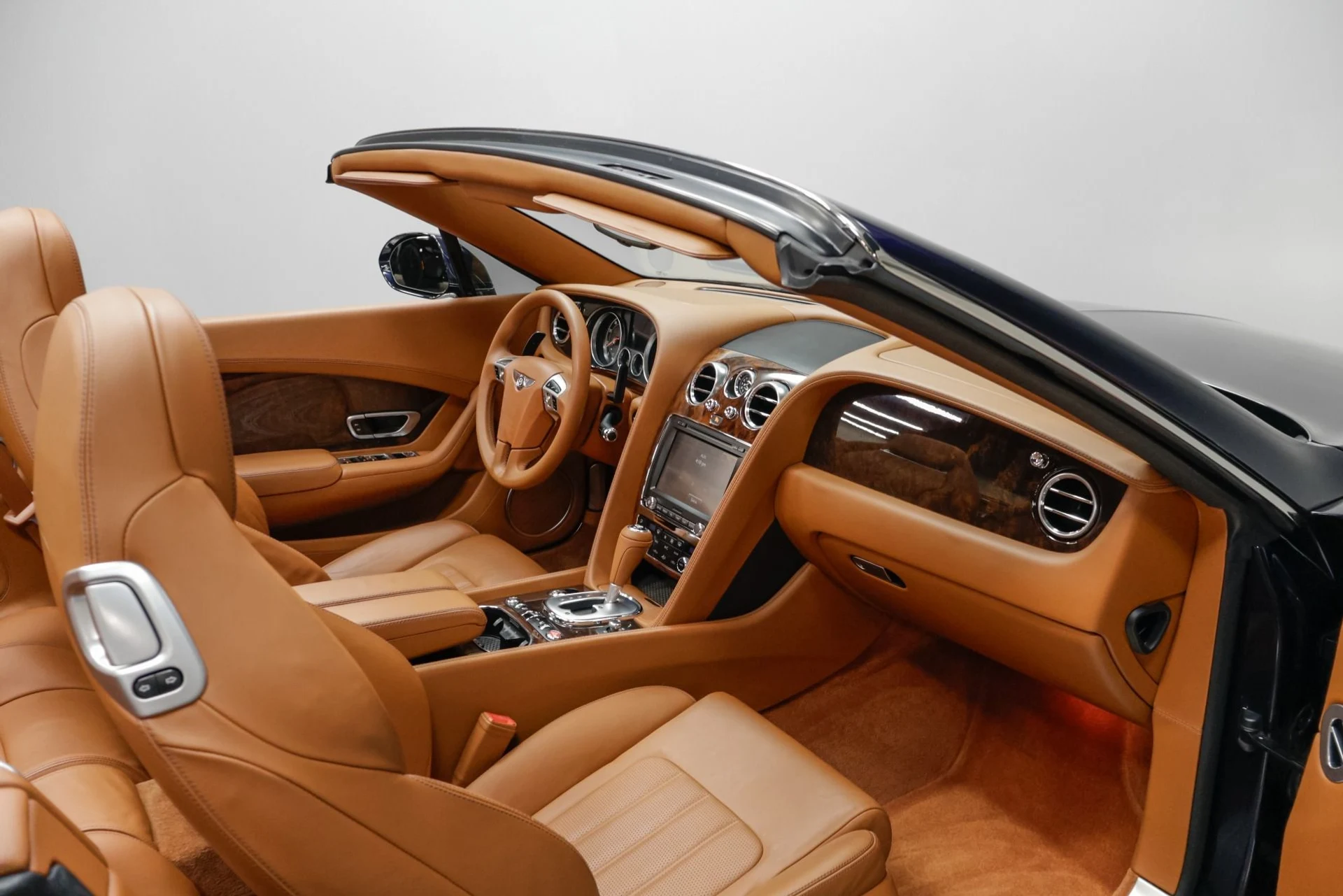 mph041_355629648_Used_2013_Bentley_Continental_GTC_1761057953_7fd9568ab2