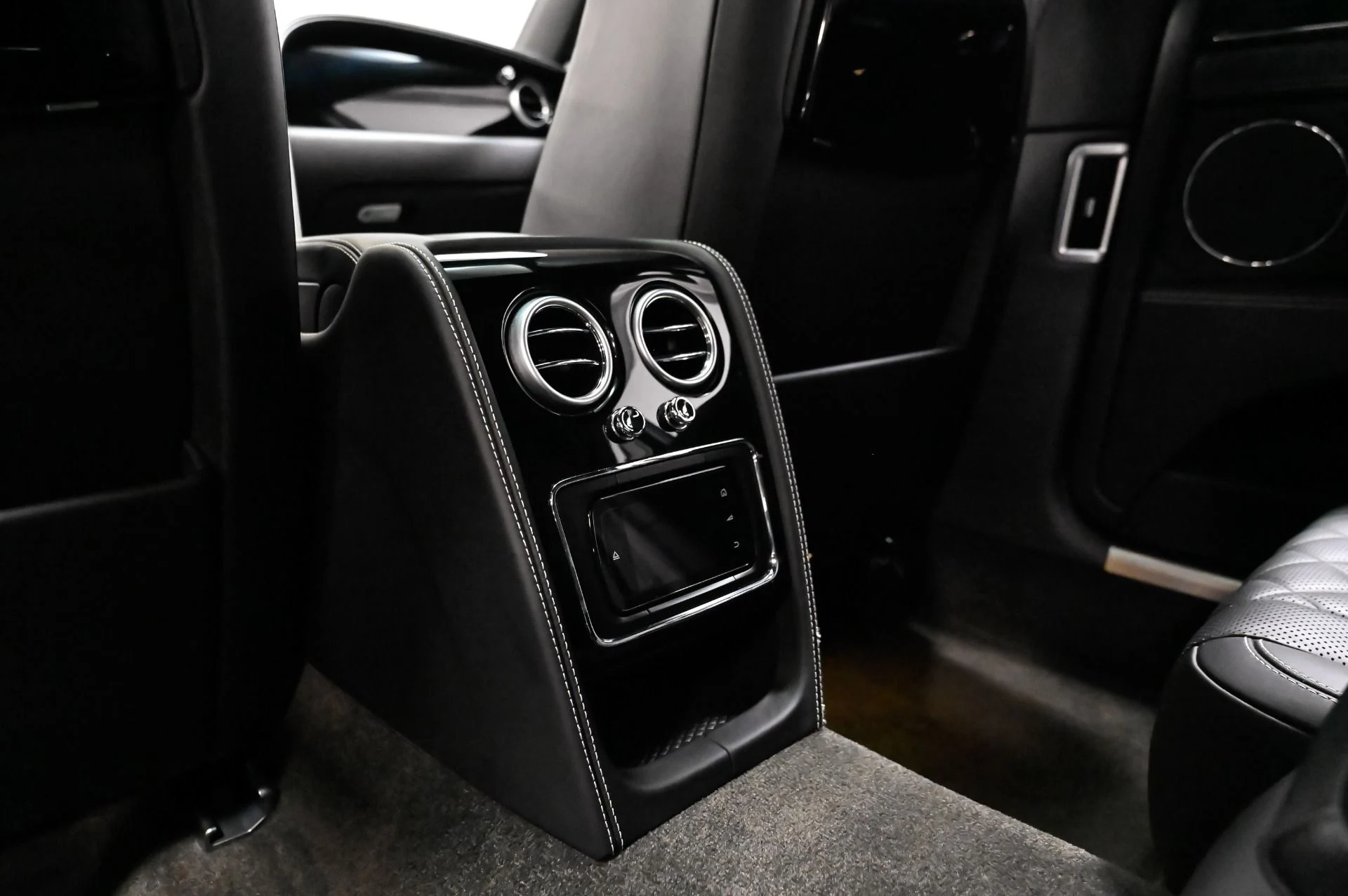 mph041_3563156053_Used_2017_Bentley_Flying_Spur_V8_S_1789414009_1599fb1cb6
