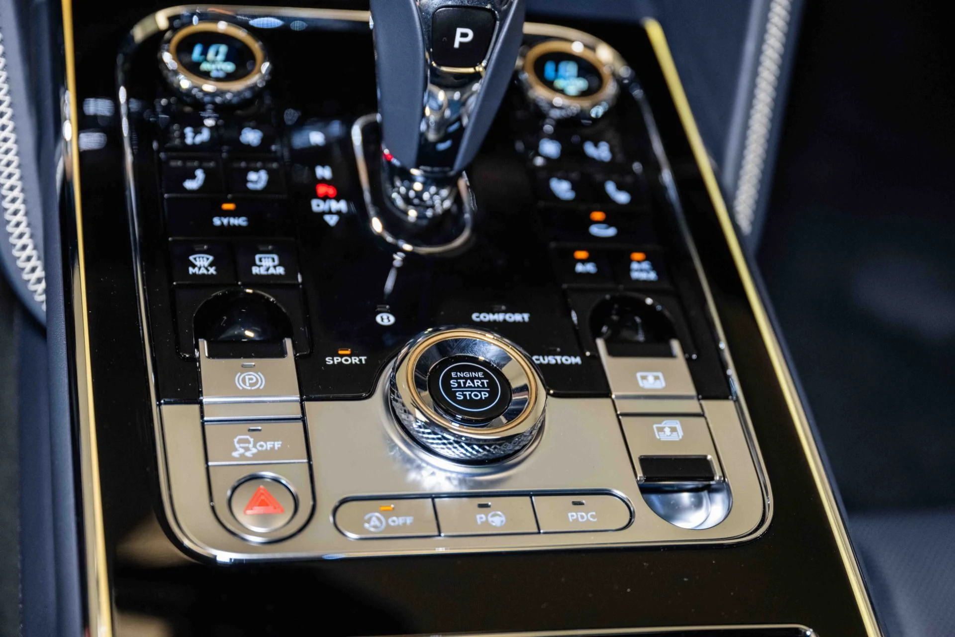 mph041_3570296462_Used_2024_Bentley_Flying_Spur_Edition_8_1721508195_0ed574b895