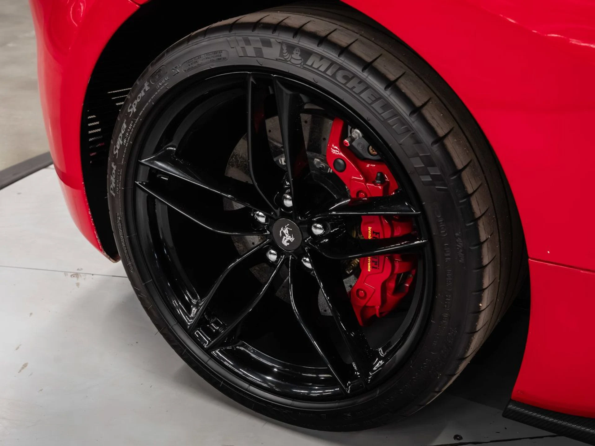 mph041_3578405326_ferrari_488_gtb_2017_c0c0a908b8