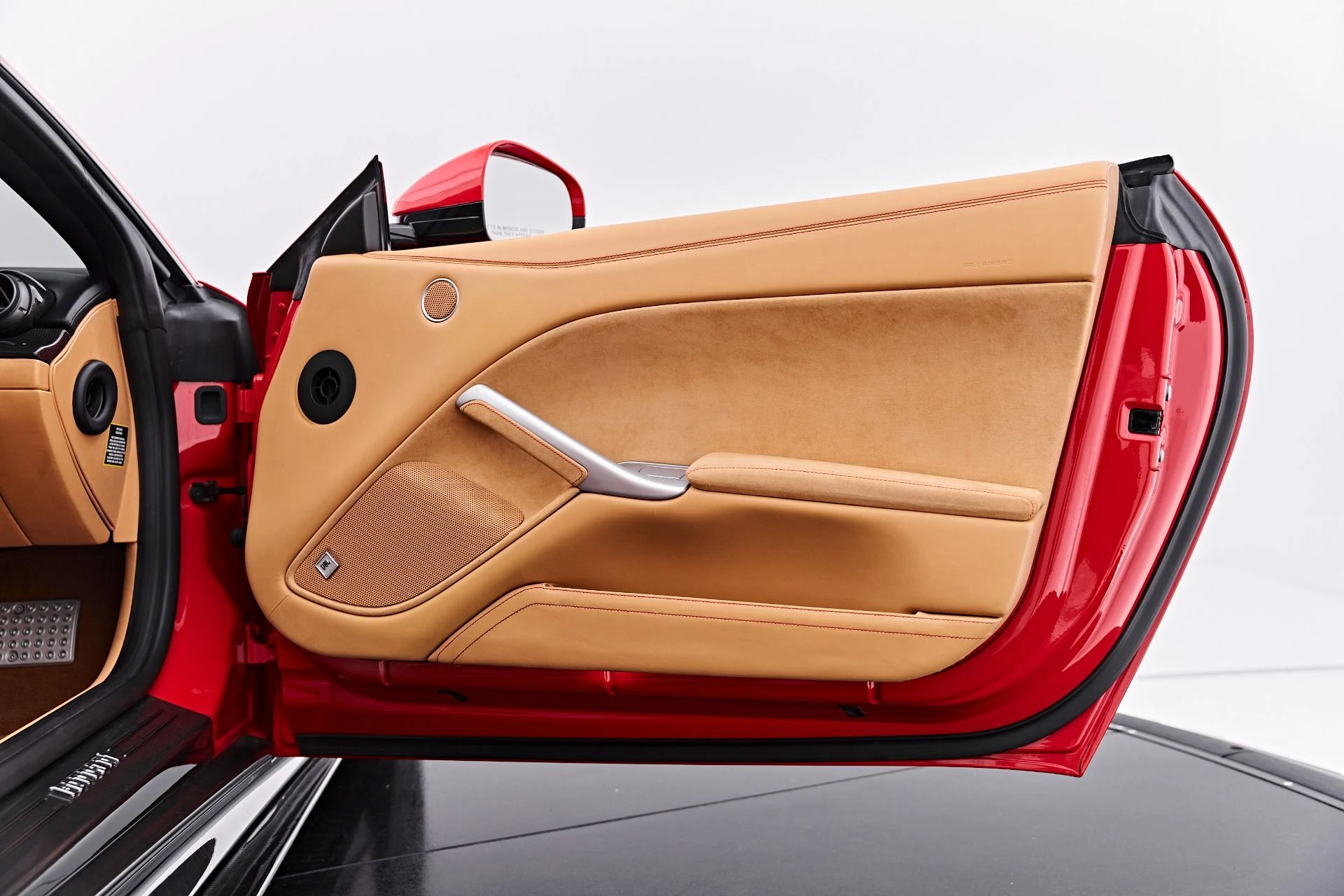 mph041_3580965024_Used_2014_Ferrari_F12_Berlinetta_1785289805_0e5a0855b3
