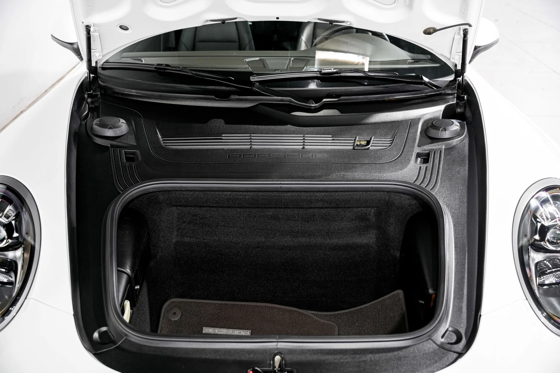 mph041_359961533_d9464ce82fb6379195846f3df9b2a71cx_784f229d2e