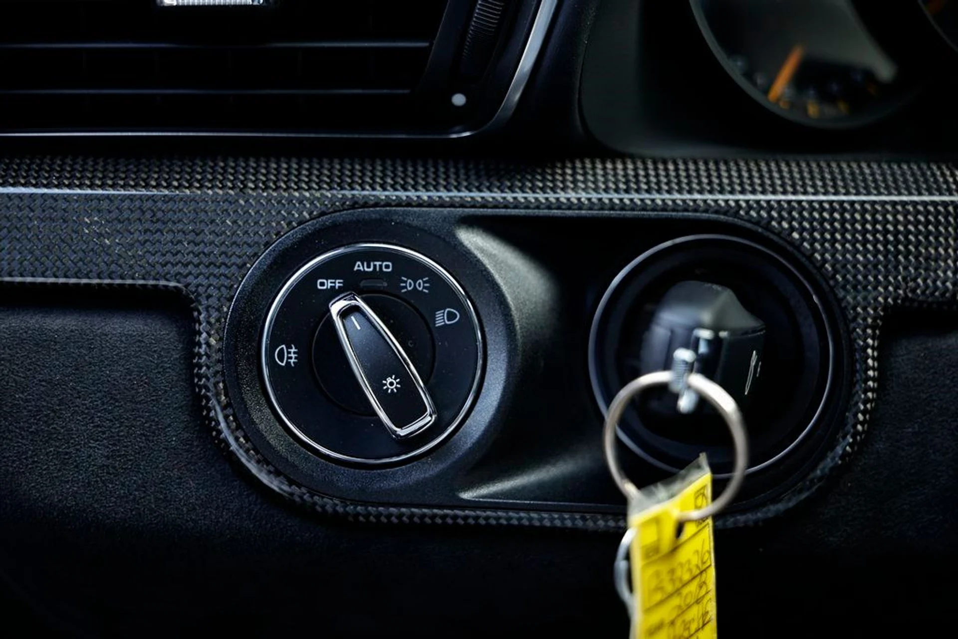 mph041_3606027320_965a9bd68ee6801b928bffca7625a421_9b14916fa8