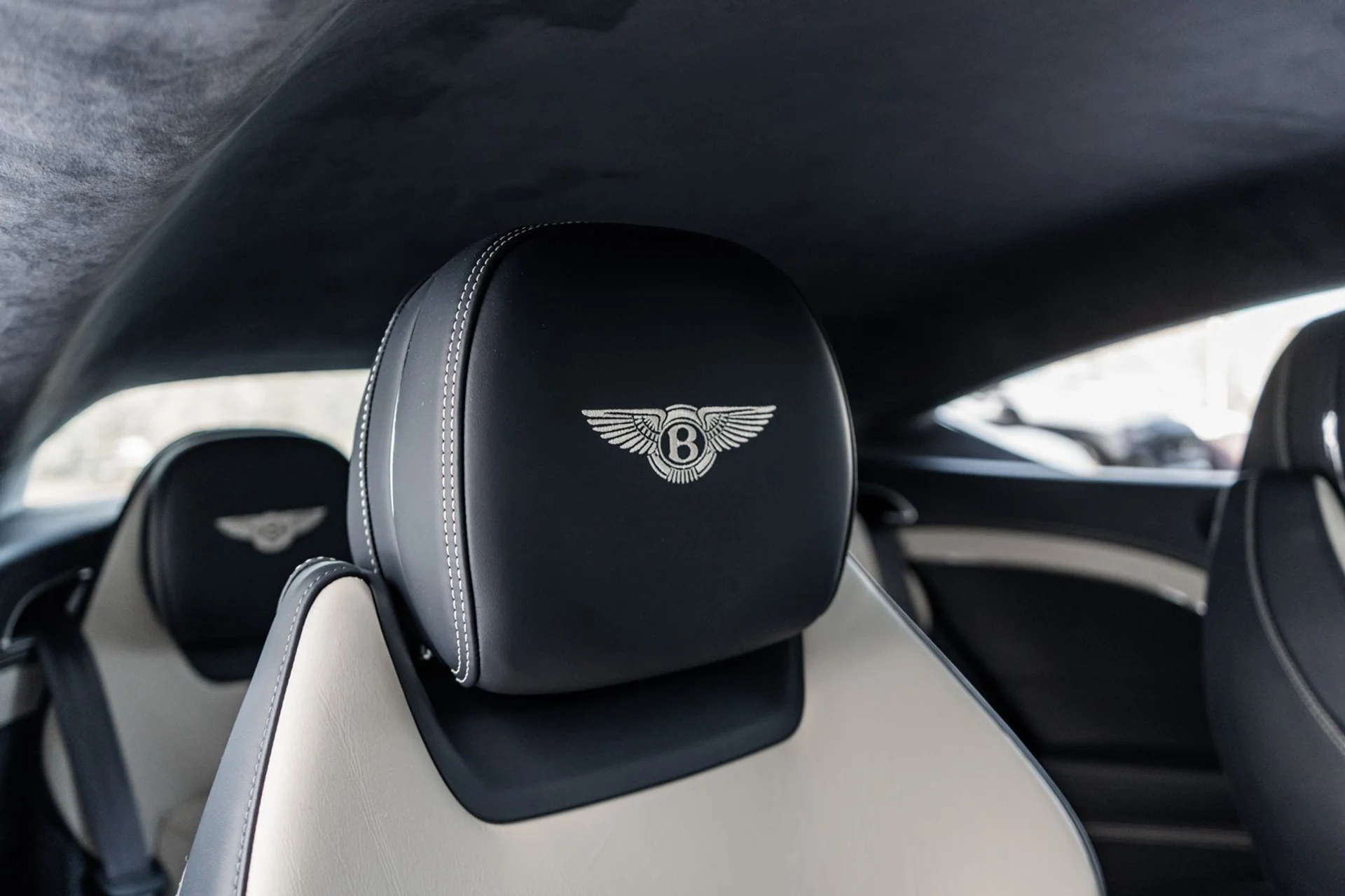 mph041_3613429341_673ad553_833c_462f_bd90_6556f6b2b4eb_928259cfeb