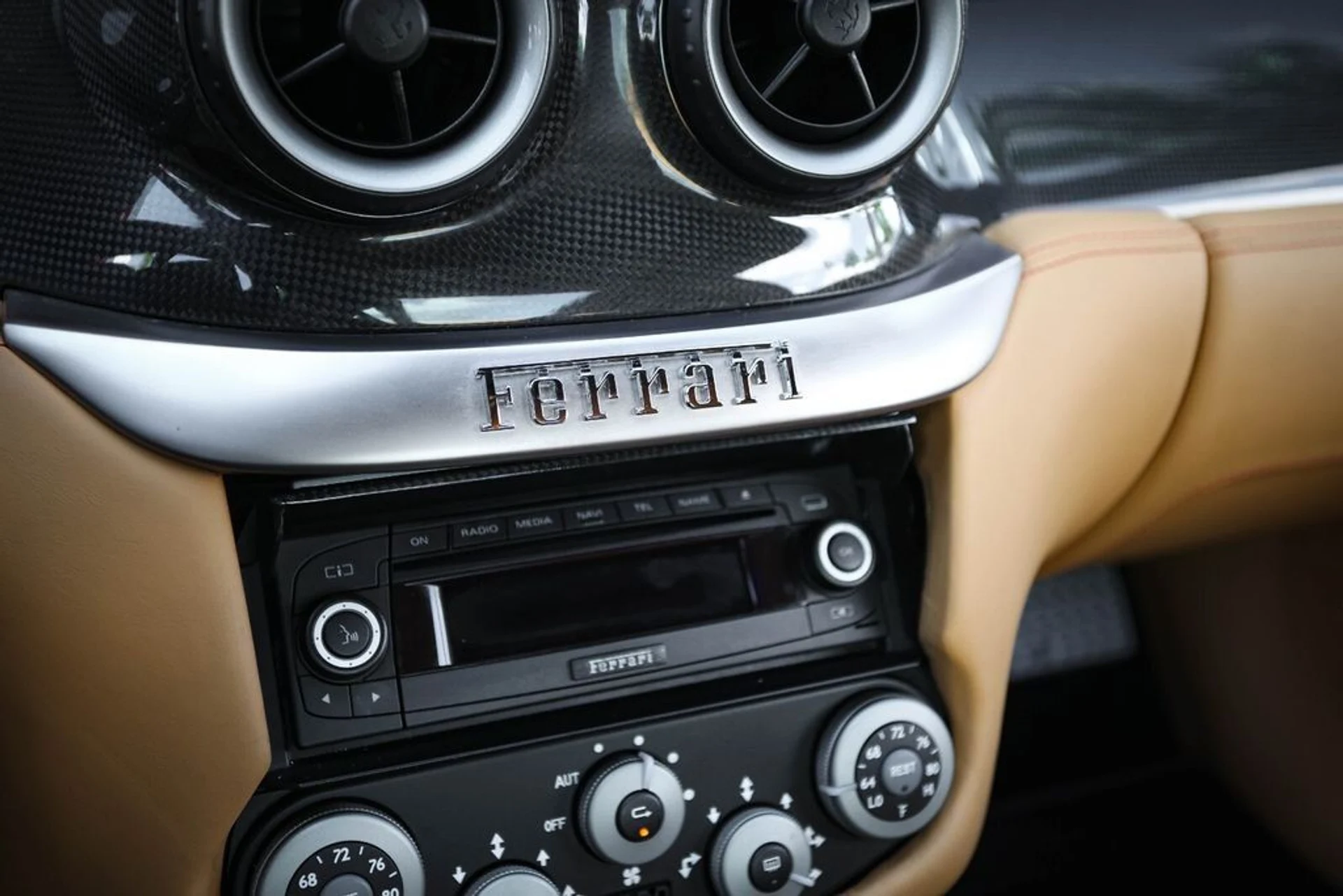 mph041_3615038518_4fe56776a8daa015fc818f071dee957c_8fb4b51359