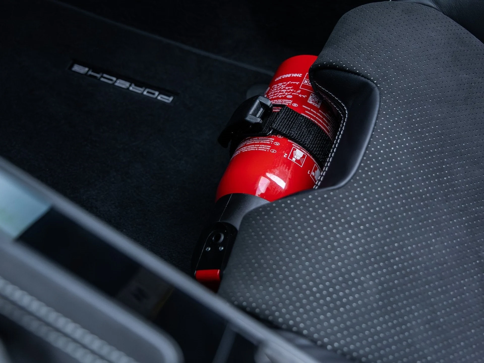 mph041_3617504587_43_0405f833e4