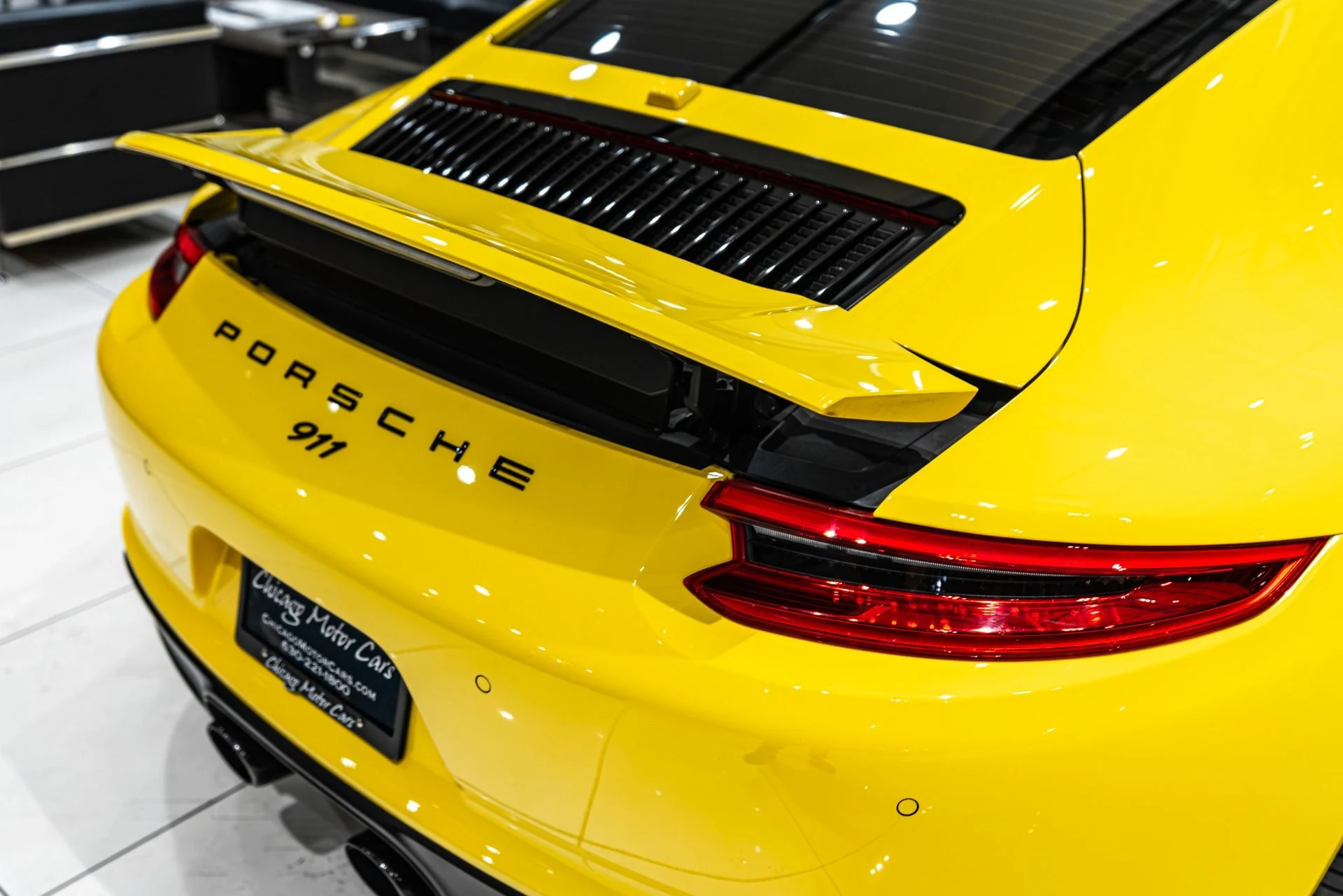 mph041_3619792085_13056_p42_l_6c01cfd408