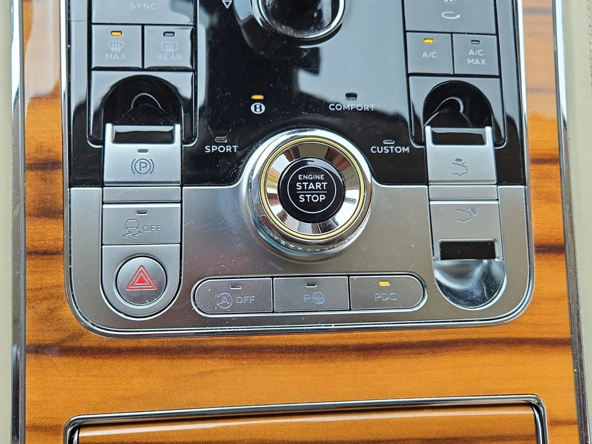 mph041_3621768451_fe2b702e4c14b99ebc734a1c5e938ad7x_ed2a924728